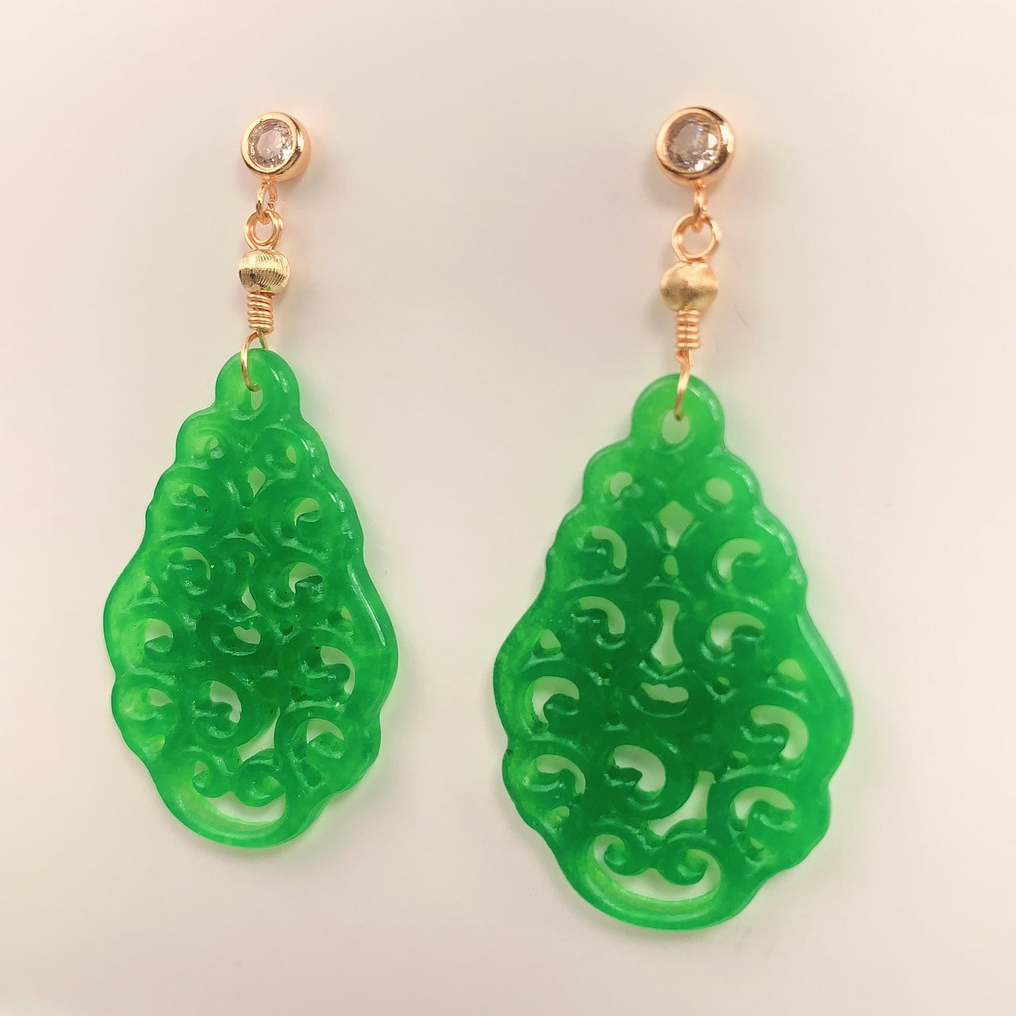 Natural Green Jade 14K Yellow Gold Filled Earrings Ear Stud Hollow carved