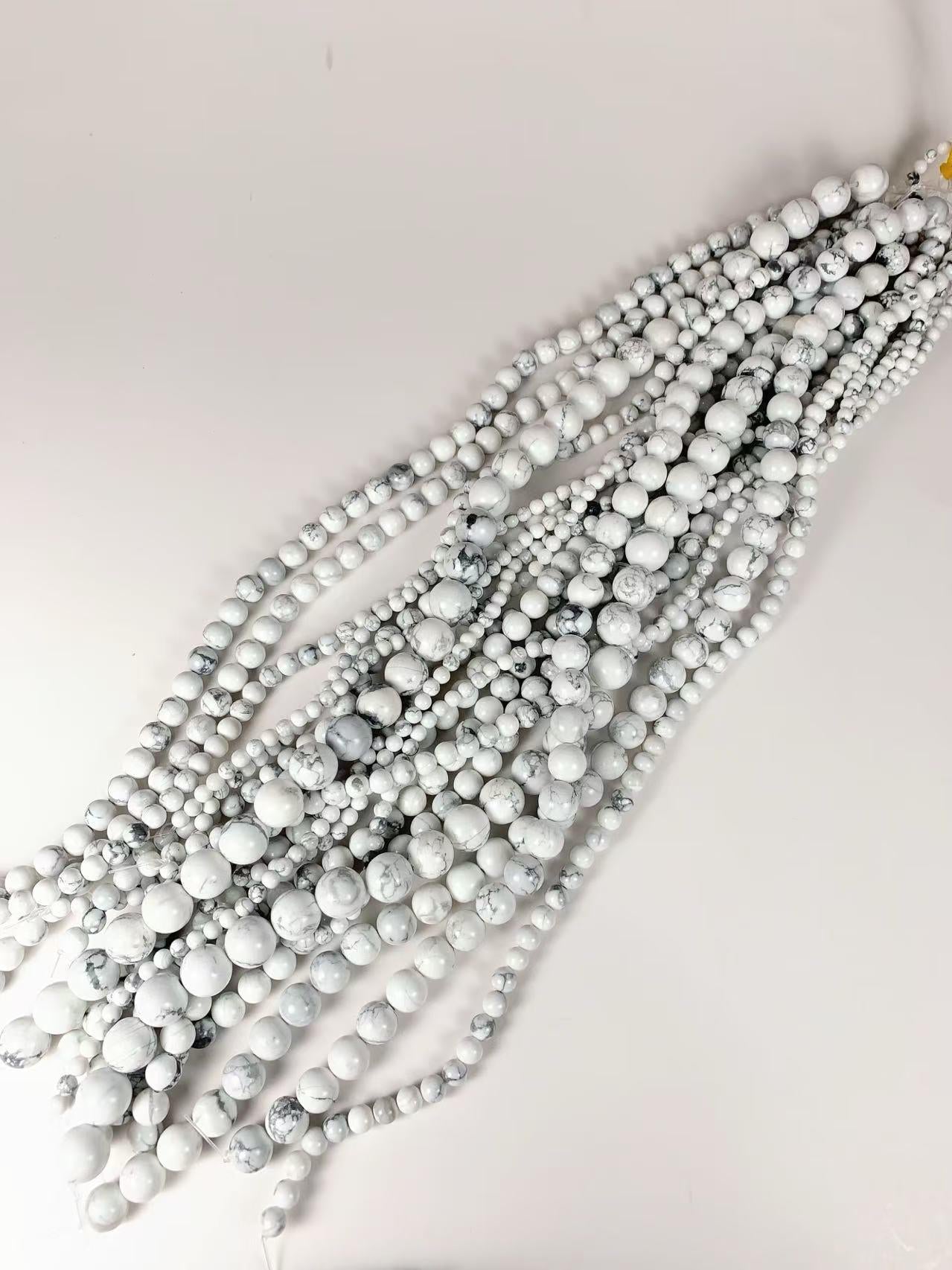 AAA Natural Howlite Beads: Gray White Smooth Round Gemstone Strand
