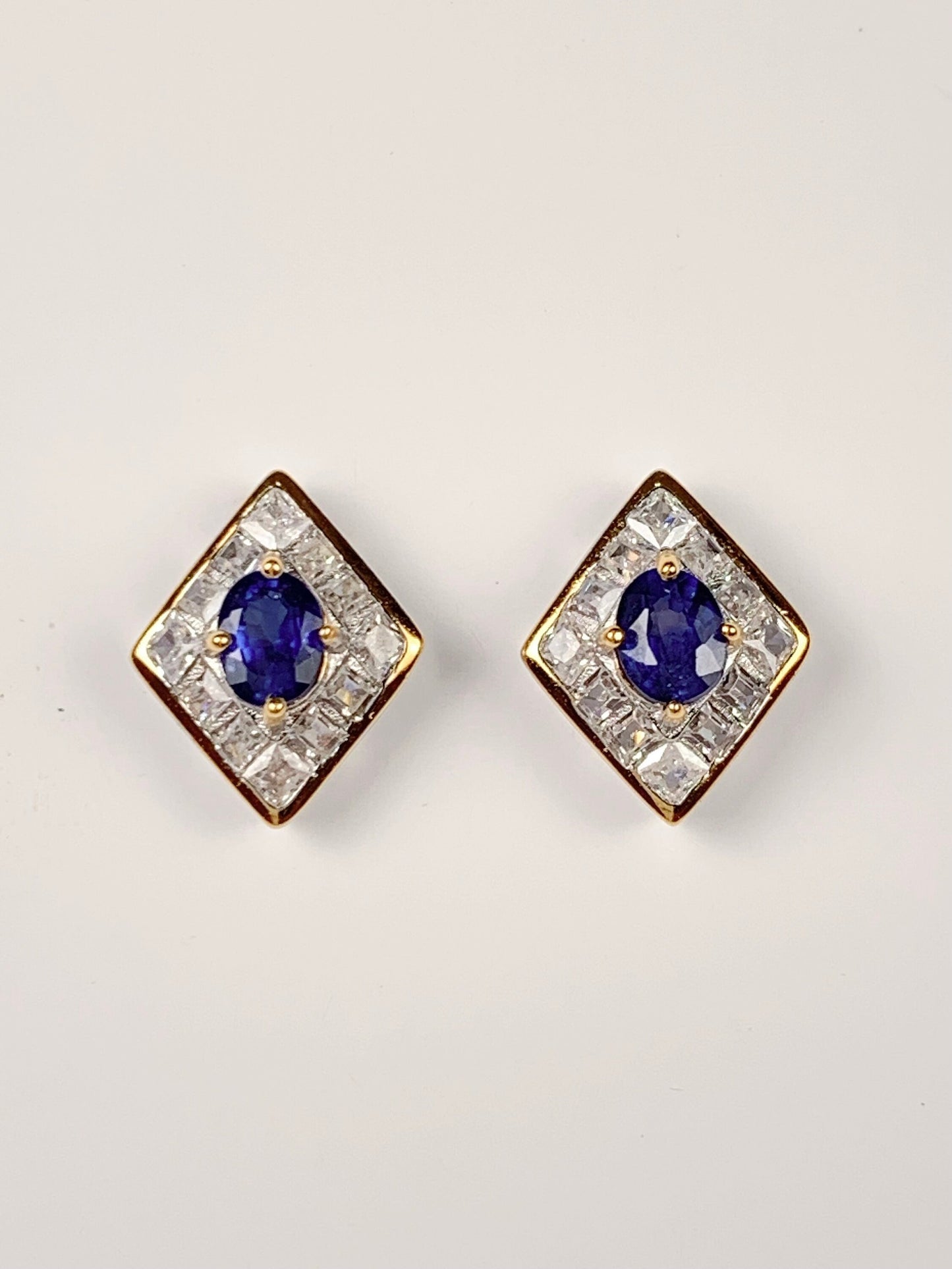 4mm X 5mm Genuine Natural Blue Sapphire( heated ) Oval Cut 18K white Gold Plated S 925Sterling Silver Earring