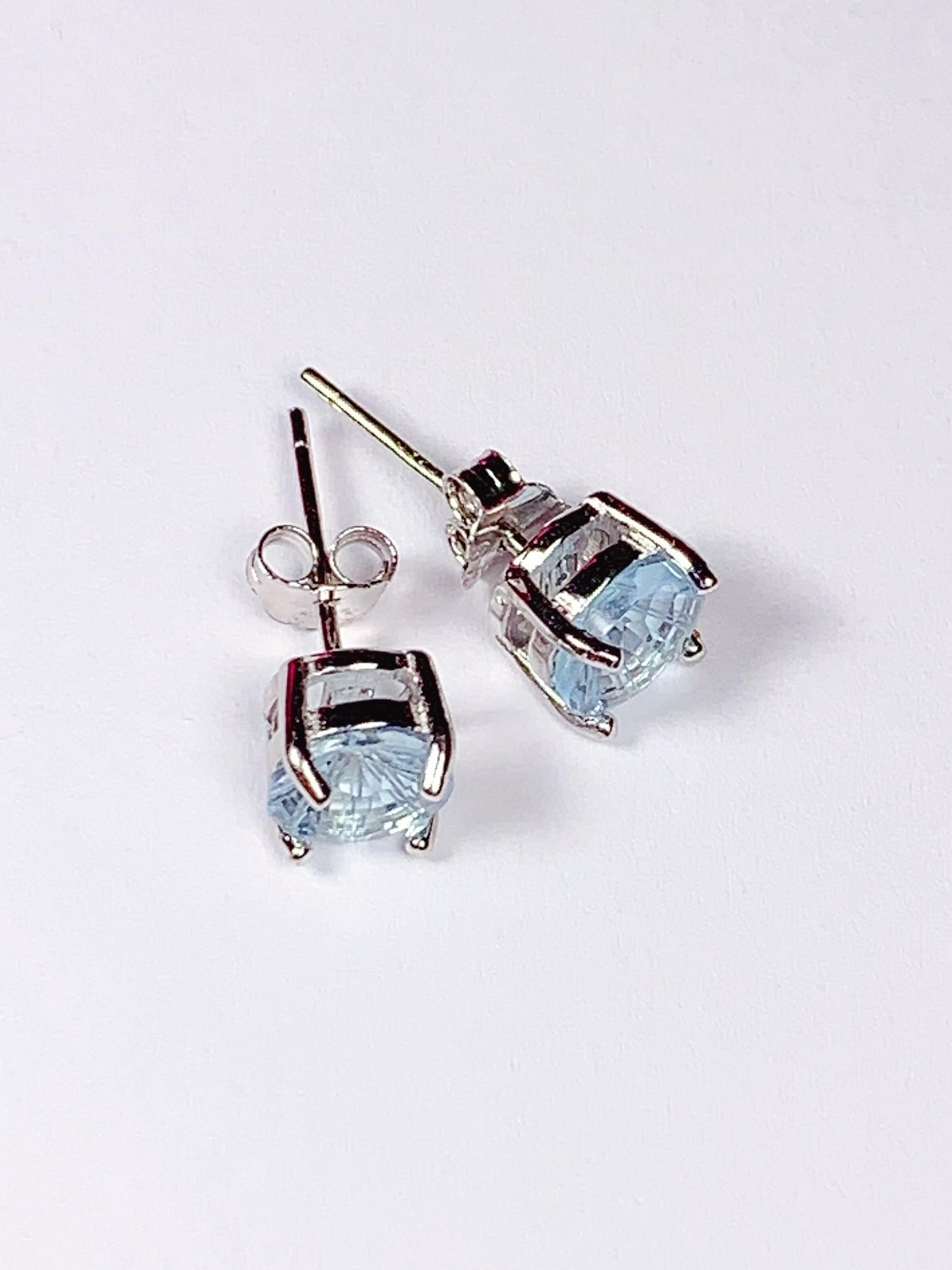 6mm Grade AAA Genuine Natural Sky Blue Topaz Millennium Cut 18k Gold Plated S 925 Sterling Silver Earring
