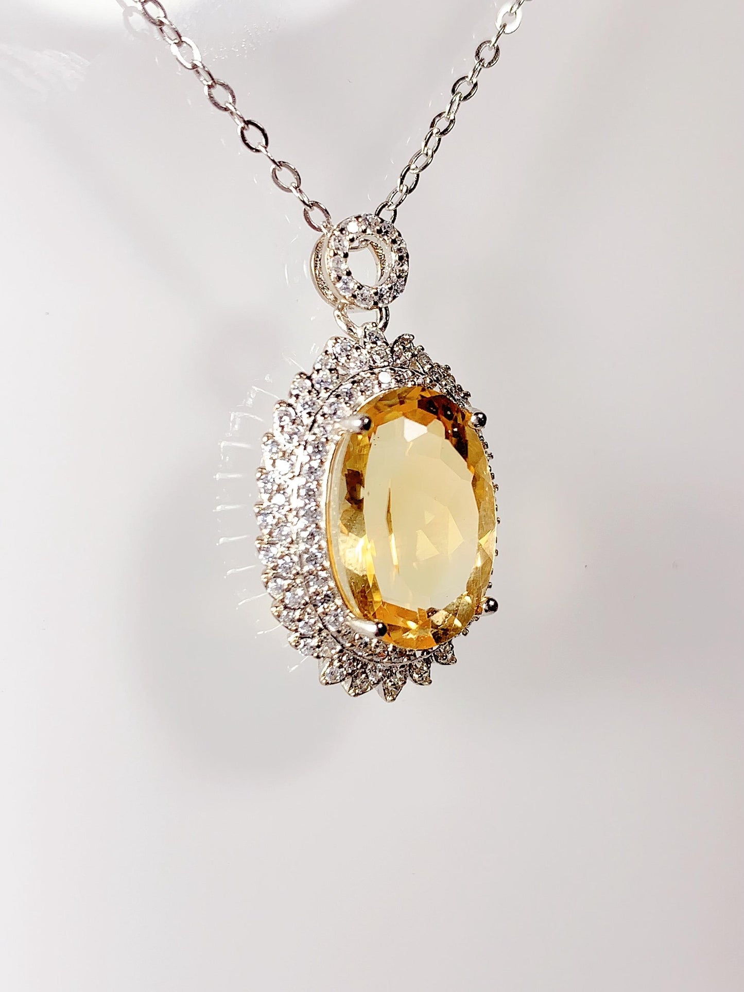 14x10mm AAA Natural Oval Citrine Sterling Silver Pendant Necklace 18K Gold Plated
