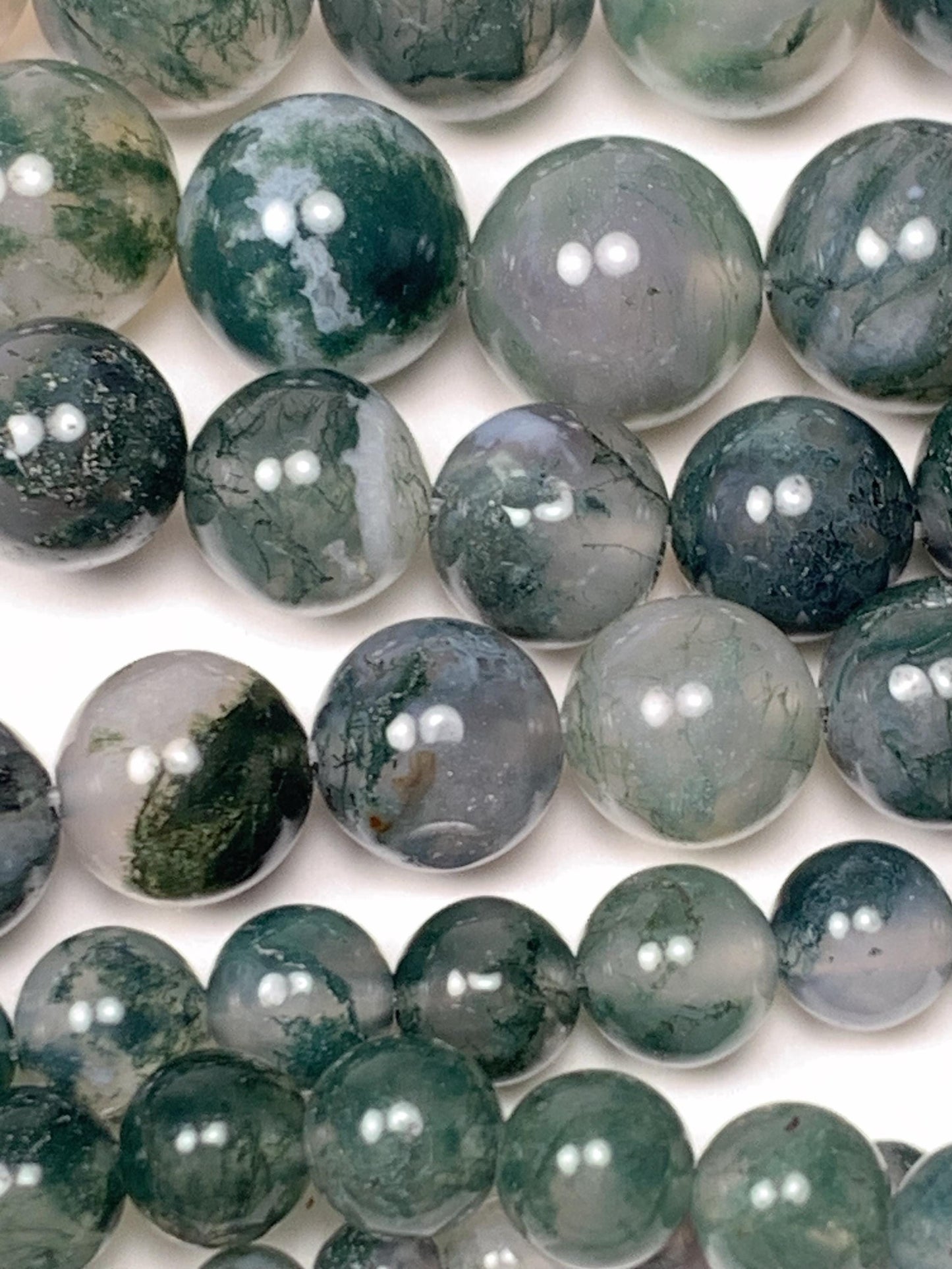 Natural Green Moss Agate Beads: Smooth Round Gemstone Strand
