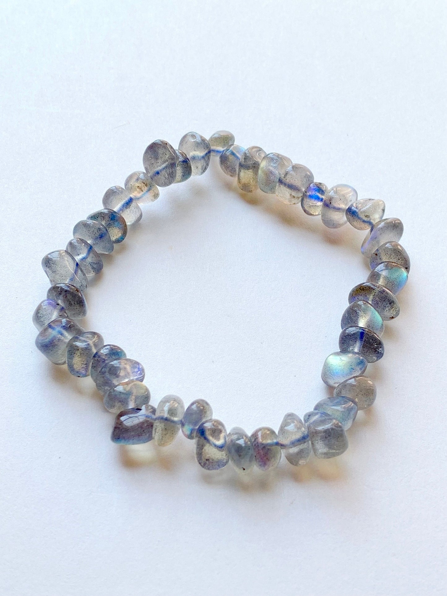 Natural Gray Blue Labradorite Stretch Bracelet: Free Shape Gemstone