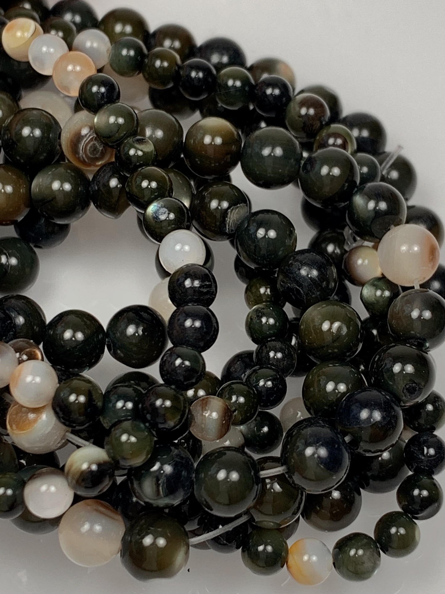 Natural Black Deep Green Mother of Pearl shell smooth round Beads: Genuine Gemstone Strand 15