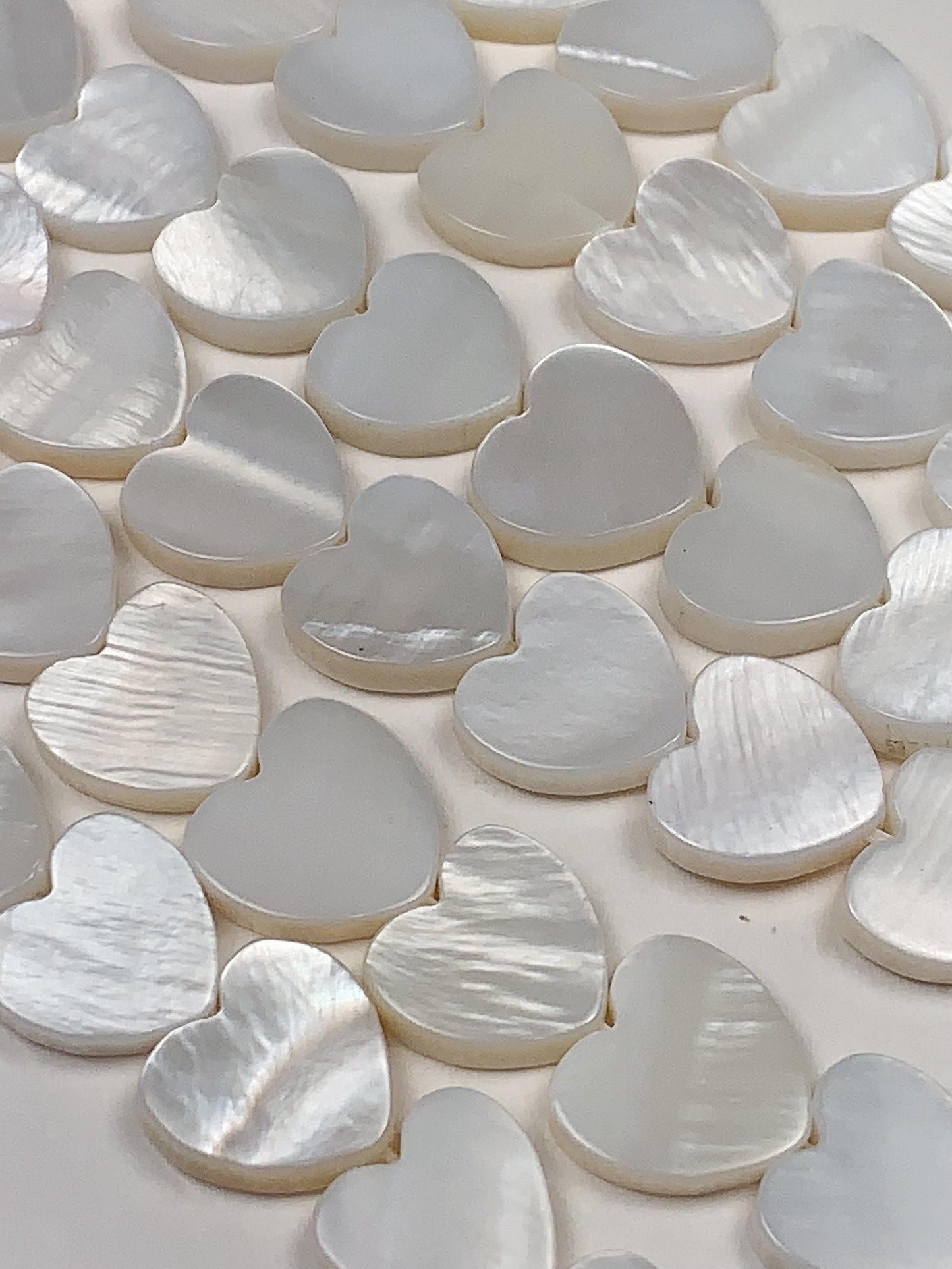 Natural Mother of Pearl Shell Heart Shape Beads Strand 15 Gemstone