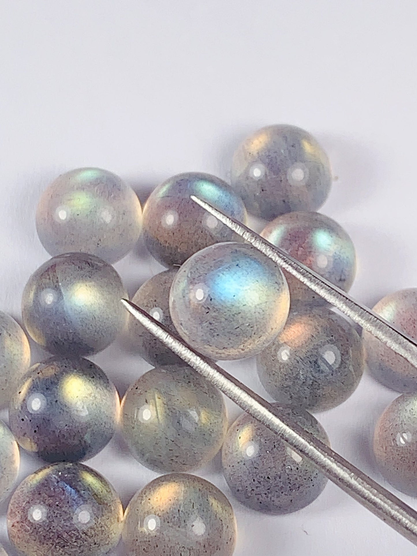 8mm AAA Gray Blue Labradorite Gemstone: Natural Round Cut Loose Stone