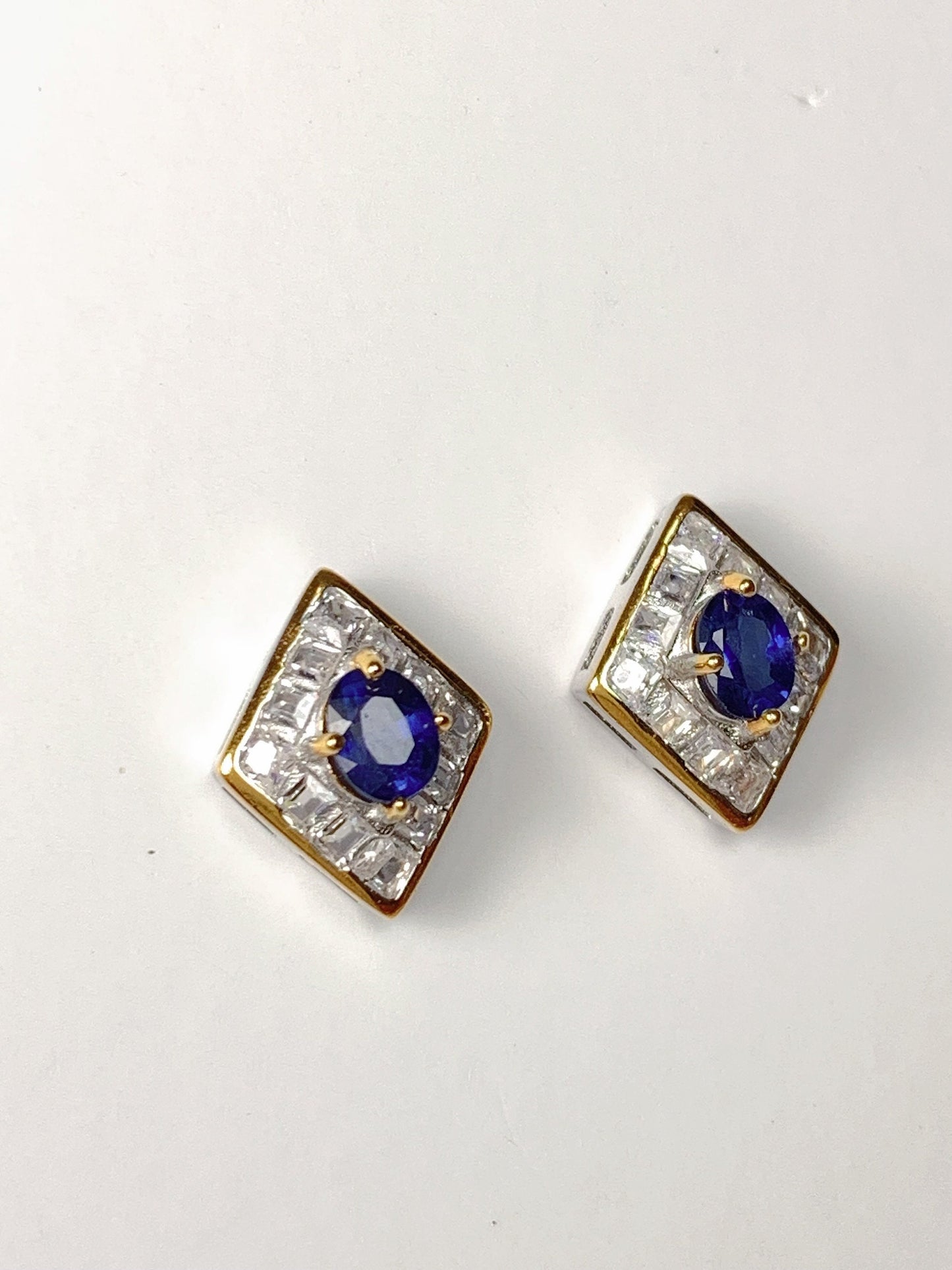 4mm X 5mm Genuine Natural Blue Sapphire( heated ) Oval Cut 18K white Gold Plated S 925Sterling Silver Earring