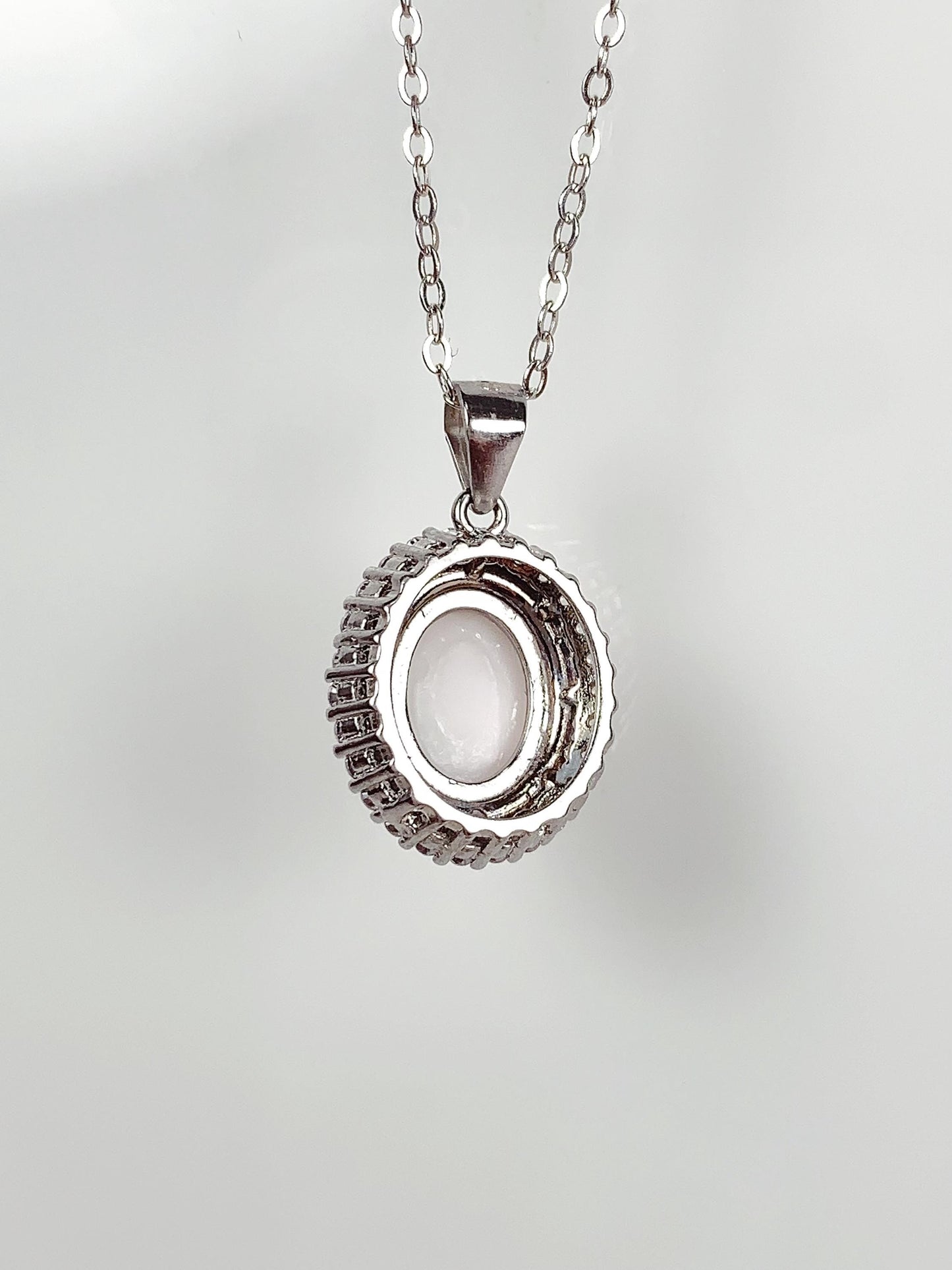 Queen Conch Sterling Silver Necklace: 18K Gold Plated Pendant
