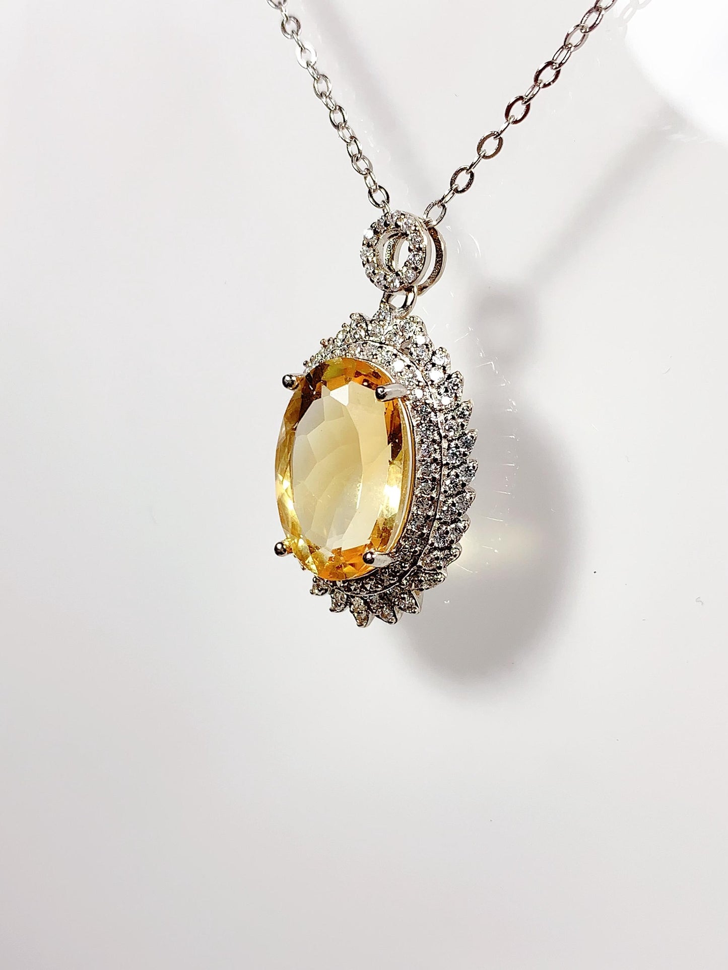 14x10mm AAA Natural Oval Citrine Sterling Silver Pendant Necklace 18K Gold Plated