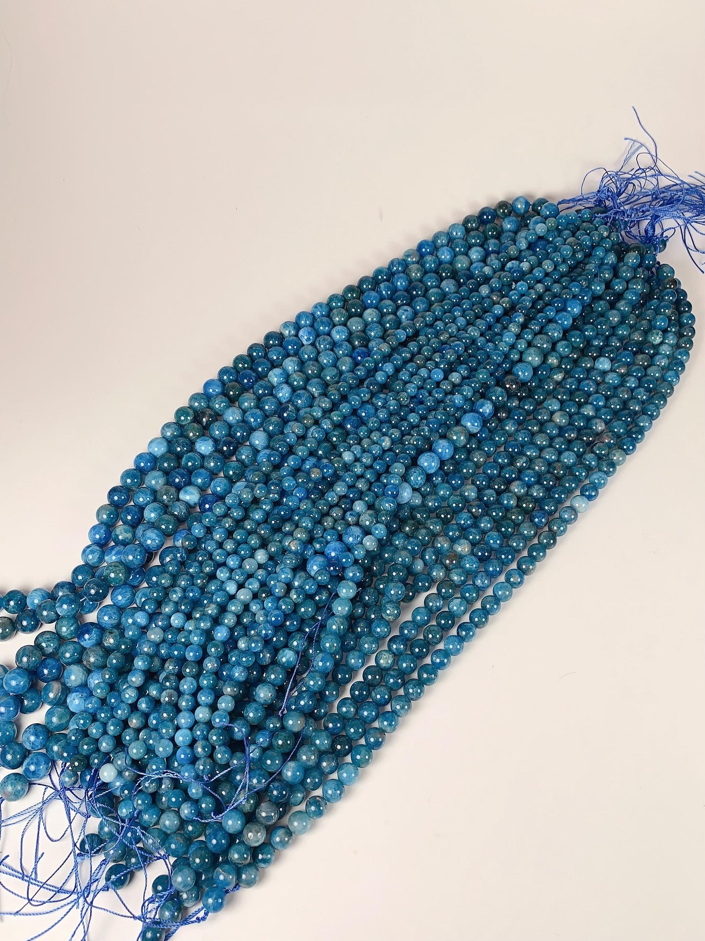 Genuine Natural Blue Apatite  Smooth Round Beads 15.5" Strand Gemstone  4mm 6mm 8mm 10mm
