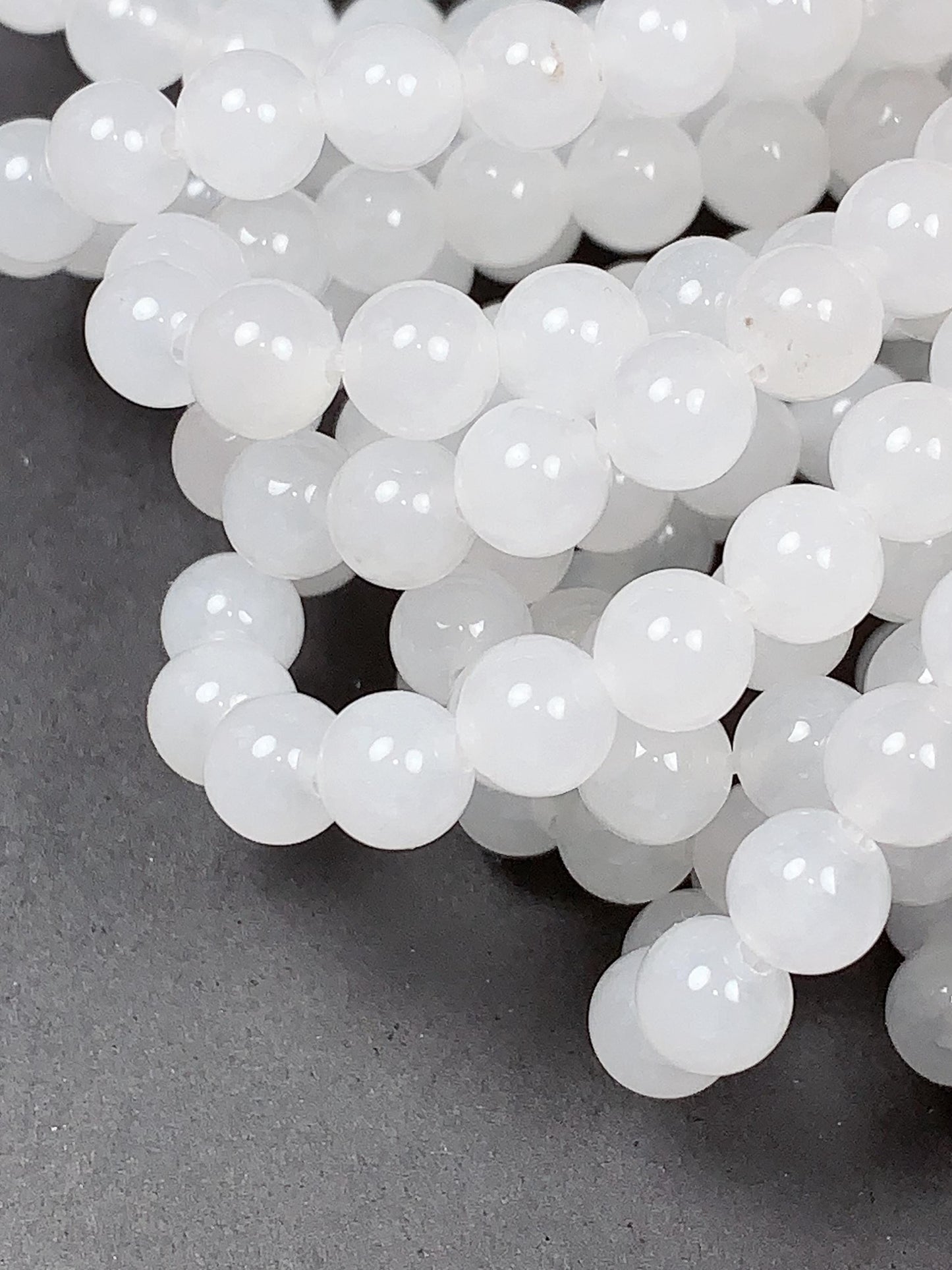 Grade AAA Genuine Natural xinjiang white Jade  Smooth Round Beads 15.5" Strand 4mm 6mm 8mm 10mm