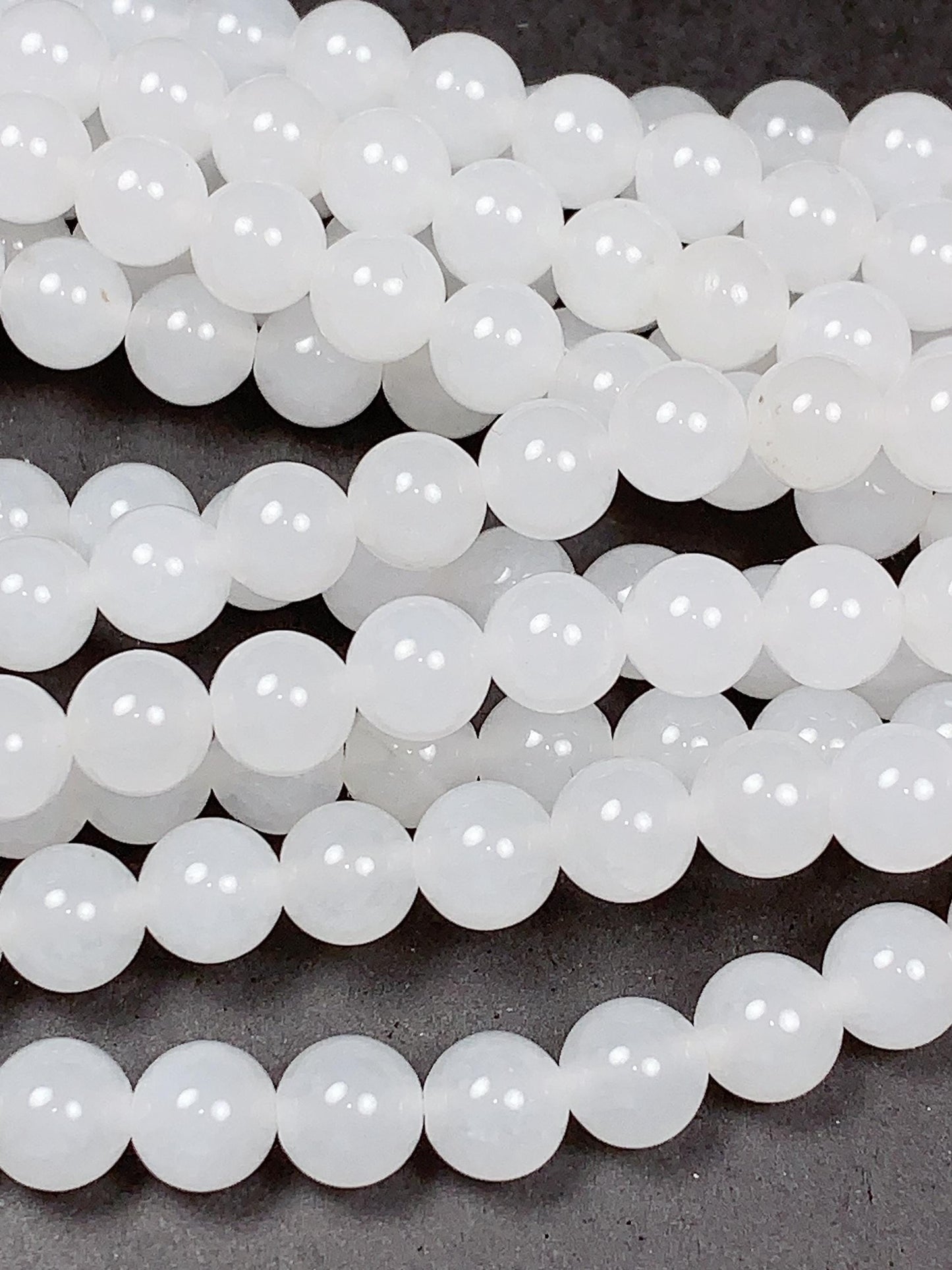 Grade AAA Genuine Natural xinjiang white Jade  Smooth Round Beads 15.5" Strand 4mm 6mm 8mm 10mm