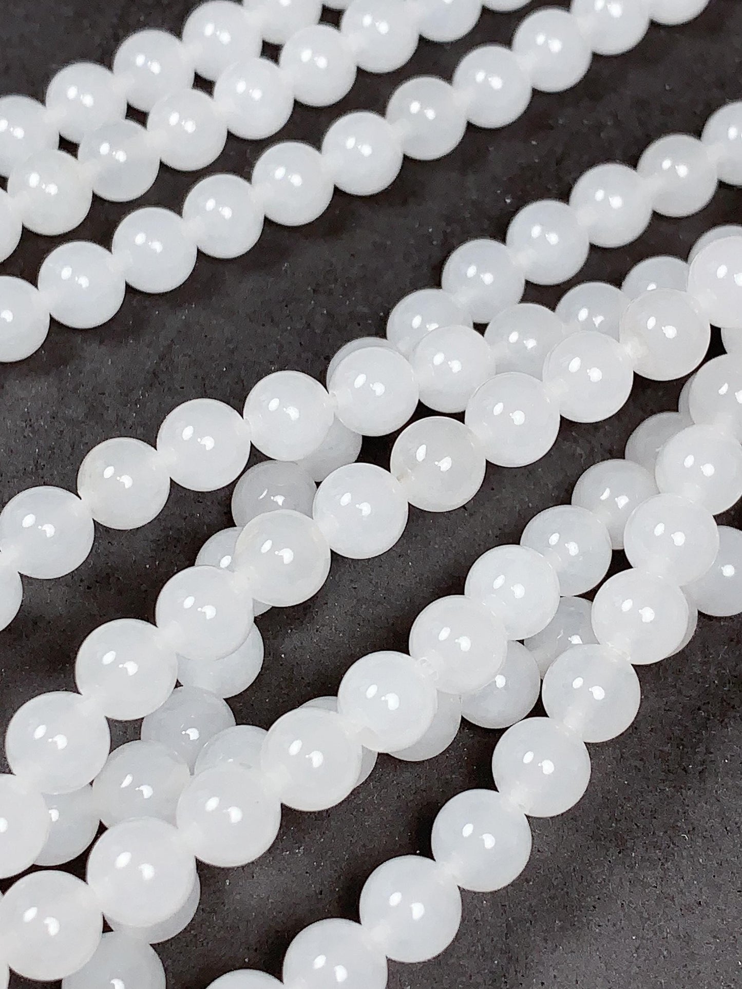 Grade AAA Genuine Natural xinjiang white Jade  Smooth Round Beads 15.5" Strand 4mm 6mm 8mm 10mm