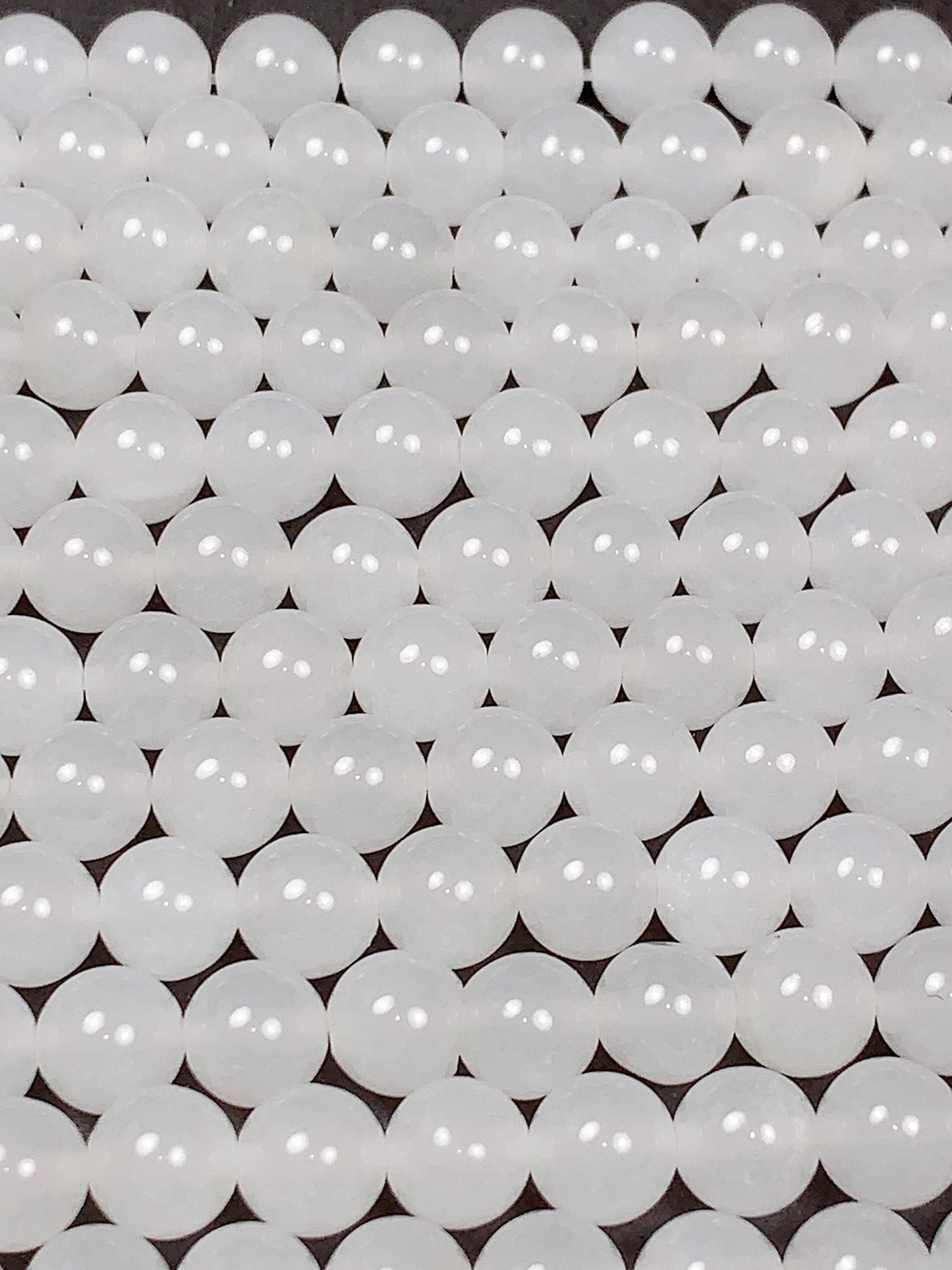 AAA Natural White Jade Beads: Smooth Round Gemstone Strand
