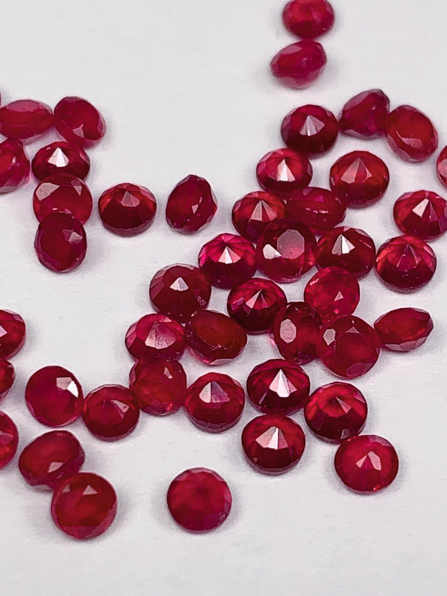EGL USA Gemological Laboratory Certificate Natural Red Ruby (heated Filled) Loose Gemstone: Round Faceted Cut (3mm 4mm 5mm)