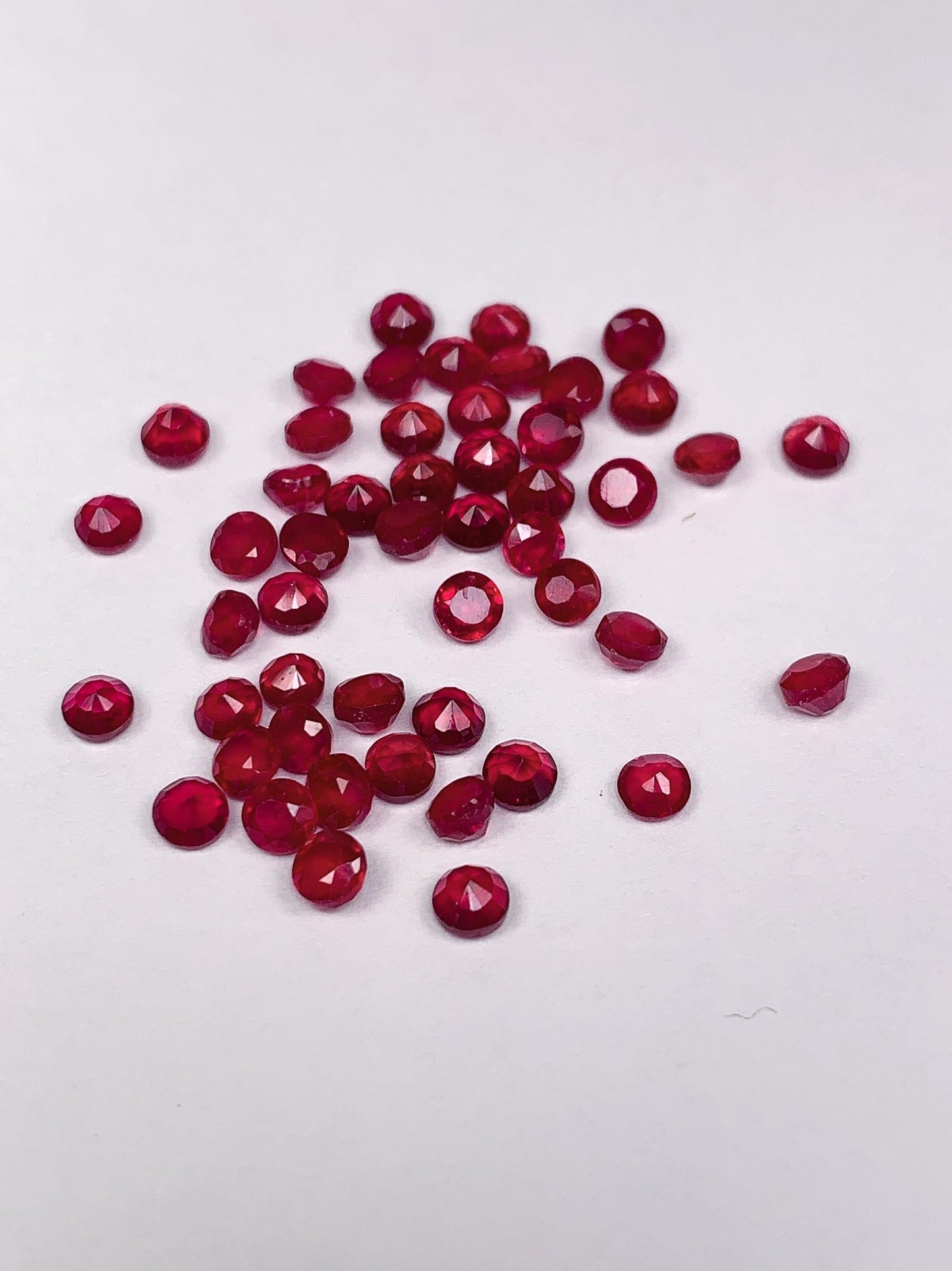 EGL USA Gemological Laboratory Certificate Natural Red Ruby (heated Filled) Loose Gemstone: Round Faceted Cut (3mm 4mm 5mm)