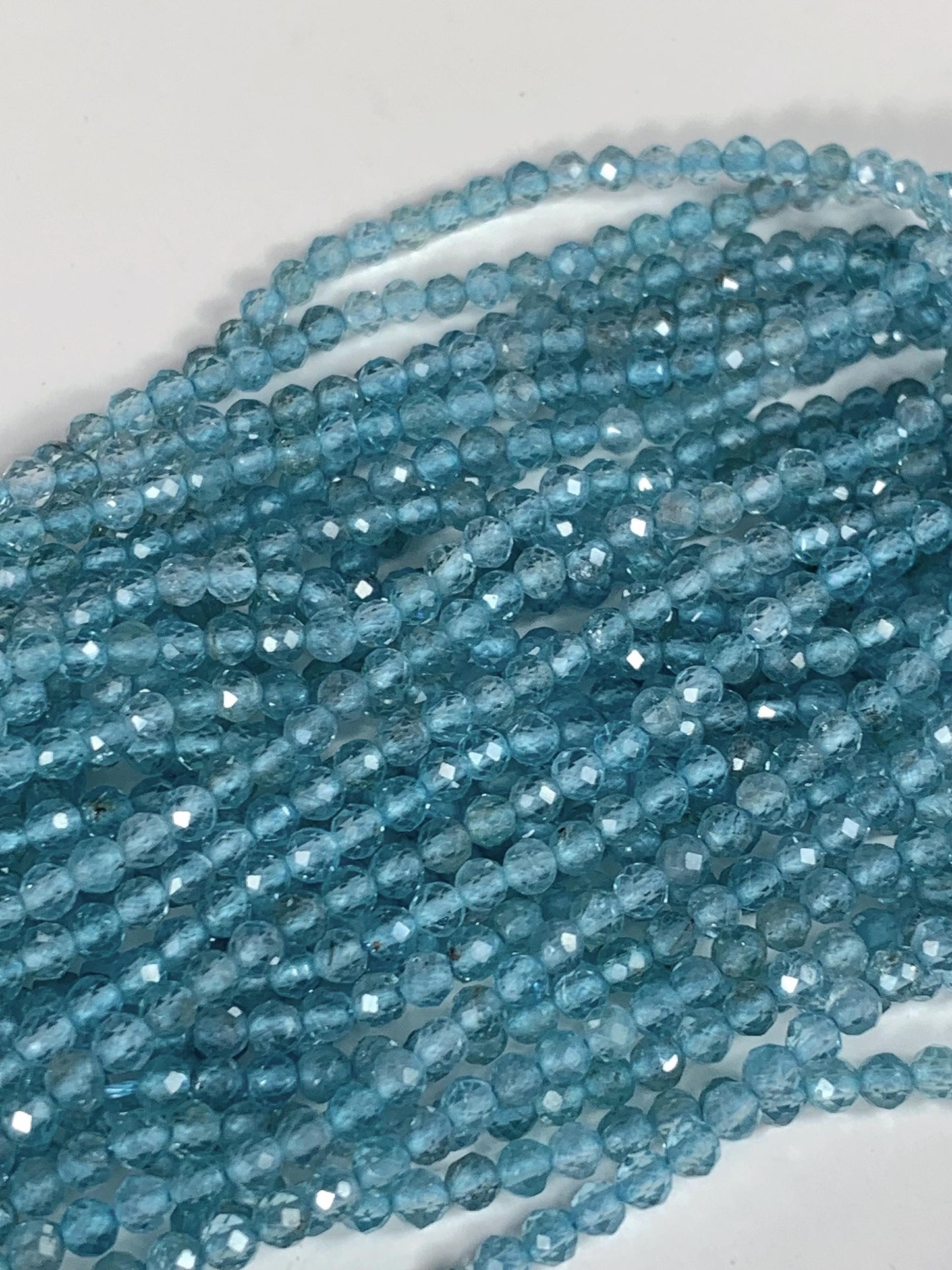 AAA Natural Translucent Blue Apatite Faceted Round Beads 15.5 strand gemstone
