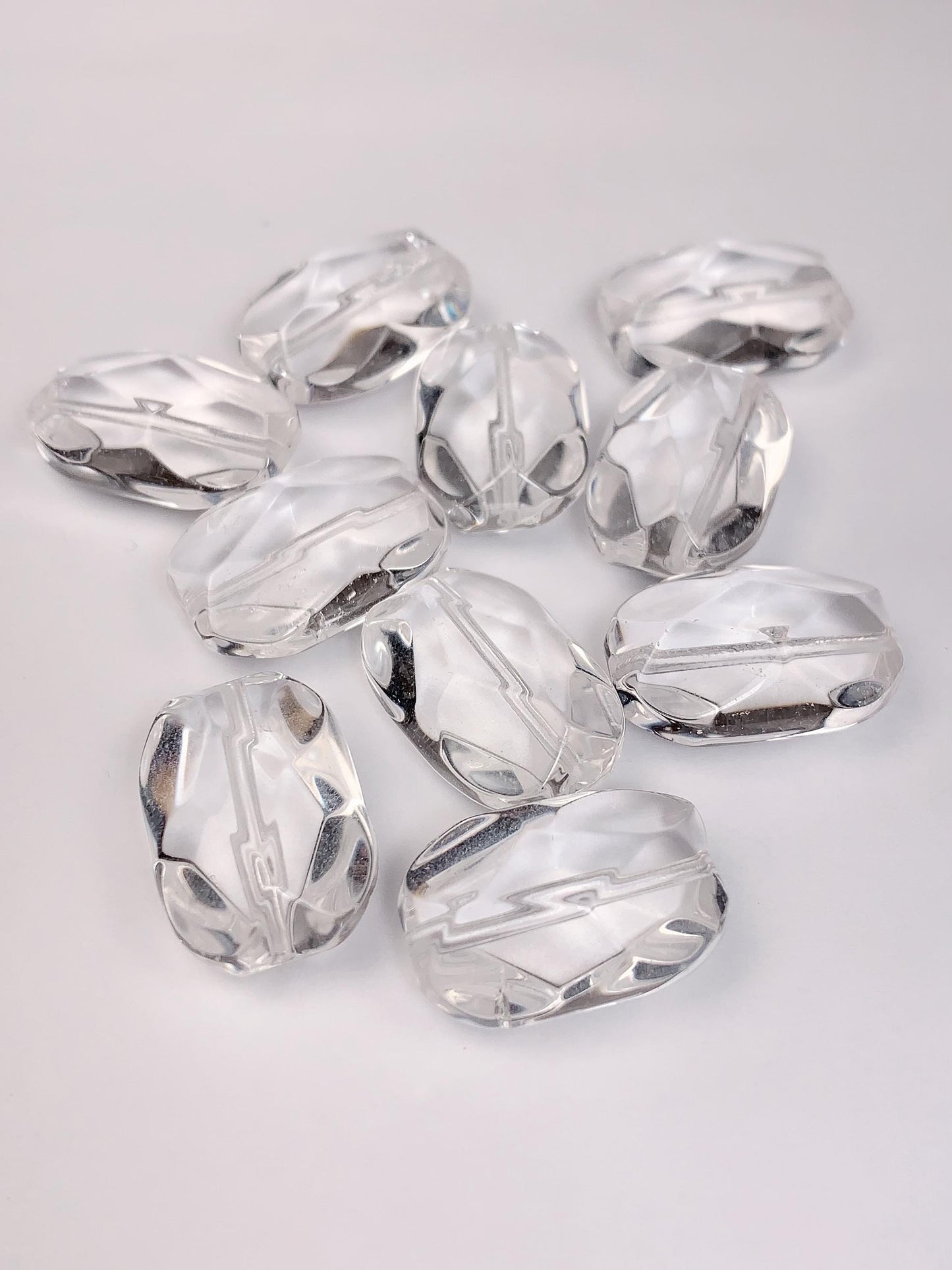 AAA Natural Clear Quartz Gemstone: Faceted Crystal Beads (19mmx13mm)