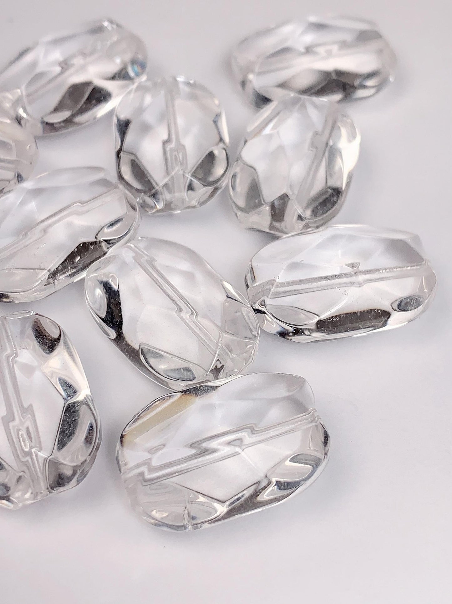 AAA Natural Clear Quartz Gemstone: Faceted Crystal Beads (19mmx13mm)