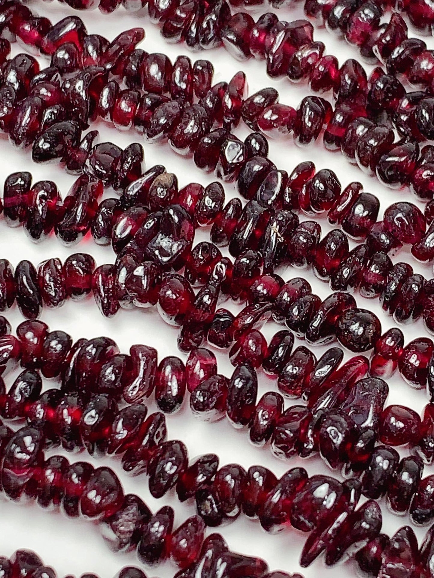 Natural Red Garnet Chip Beads: 32" DIY Jewelry Strand (7-12mm)