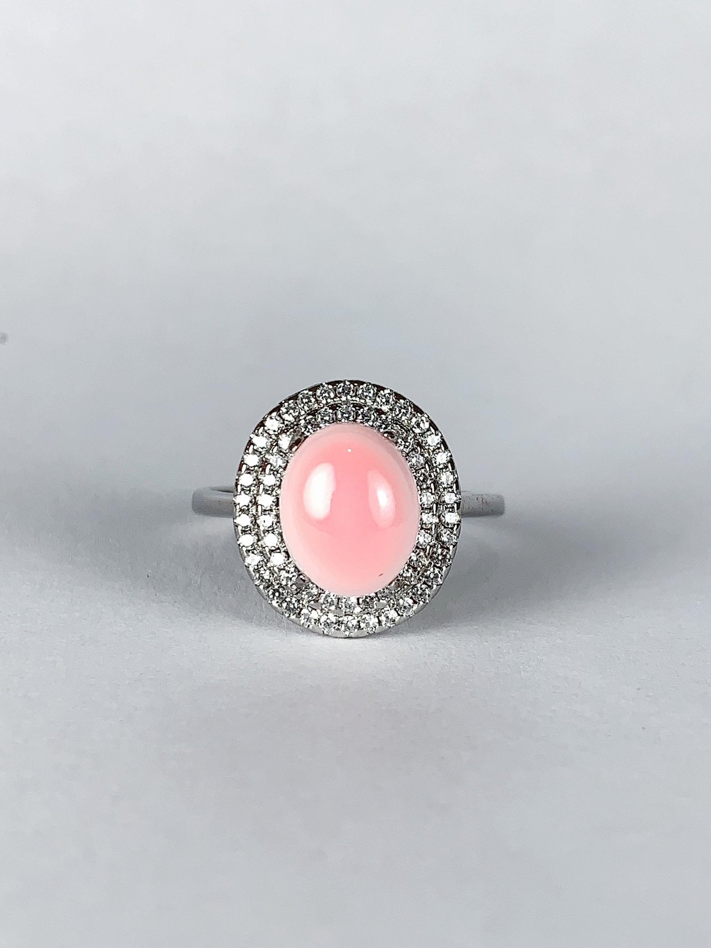 Oval Queen Conch Ring: 18K Gold Plated Sterling Silver Adjustable Ring