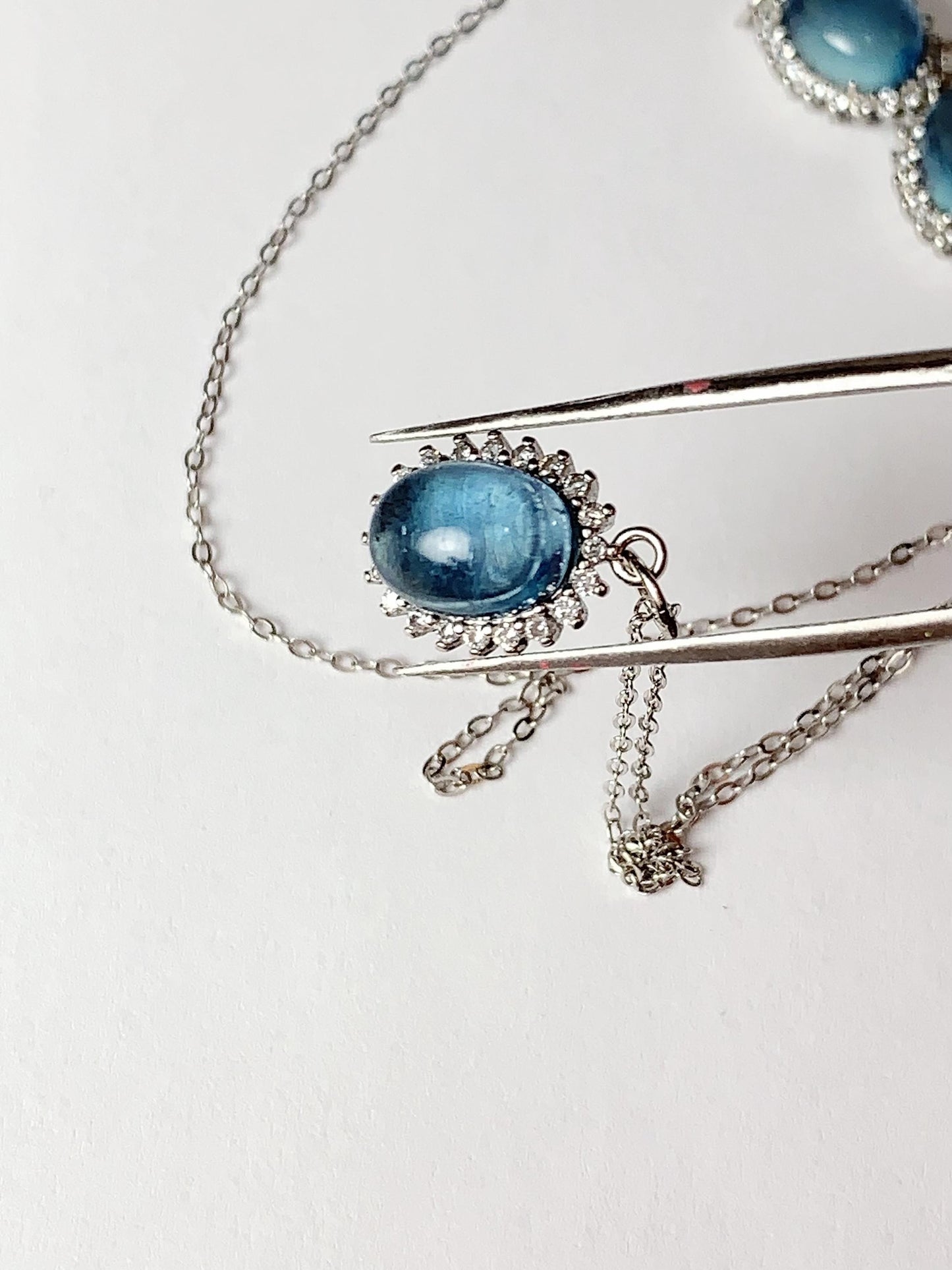Oval Aquamarine Pendant Necklace: 18K Gold Plated Sterling Silver