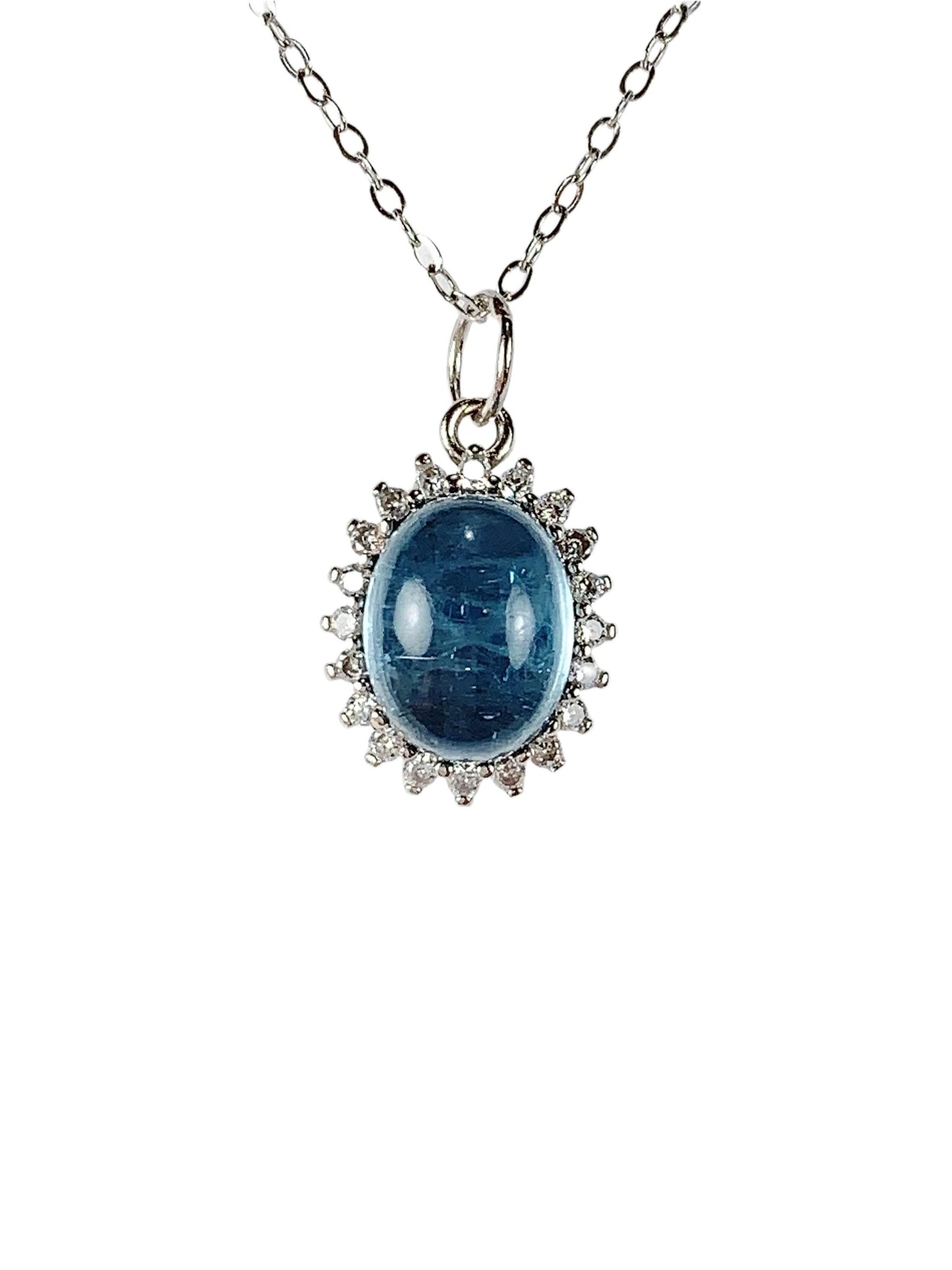 Oval Aquamarine Pendant Necklace: 18K Gold Plated Sterling Silver