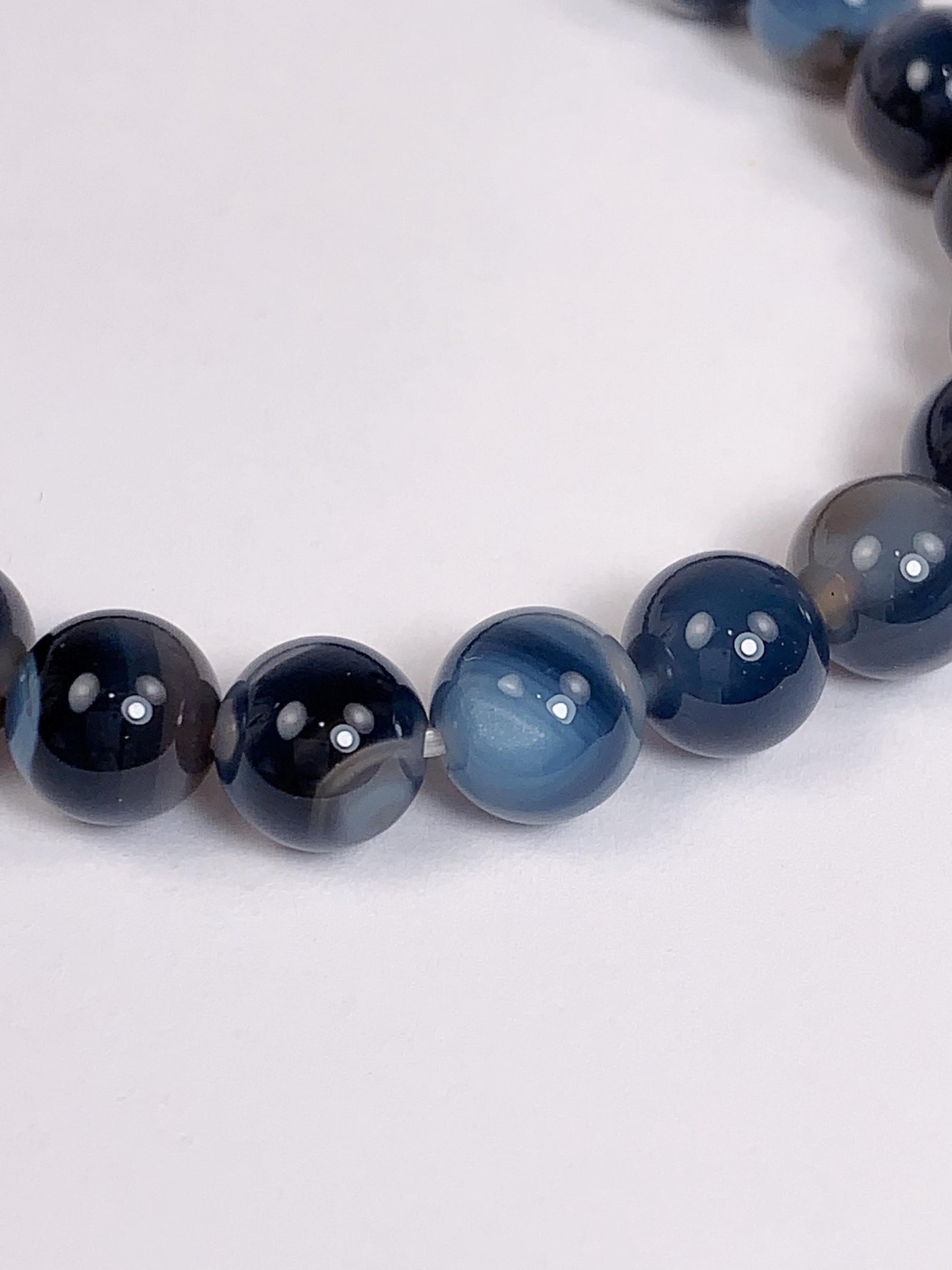 Genuine Natural Blue Stripe Candy Agate (heated )Smooth Round Stretch Bracelet 8mm