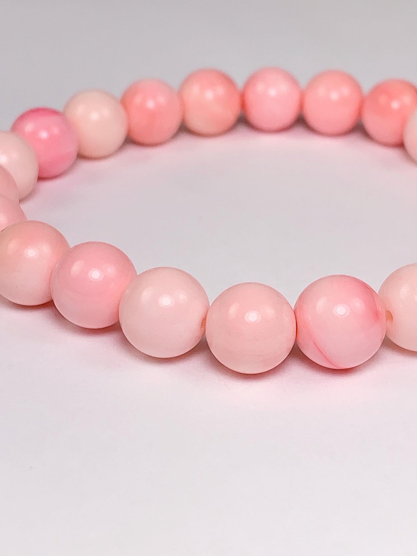 No Dyed High Quality Pink Queen Conch Stretch Bracelet: Natural Gemstone Stretch Bracelet (6mm 8mm 10mm 12mm 14mm ) Smooth Round
