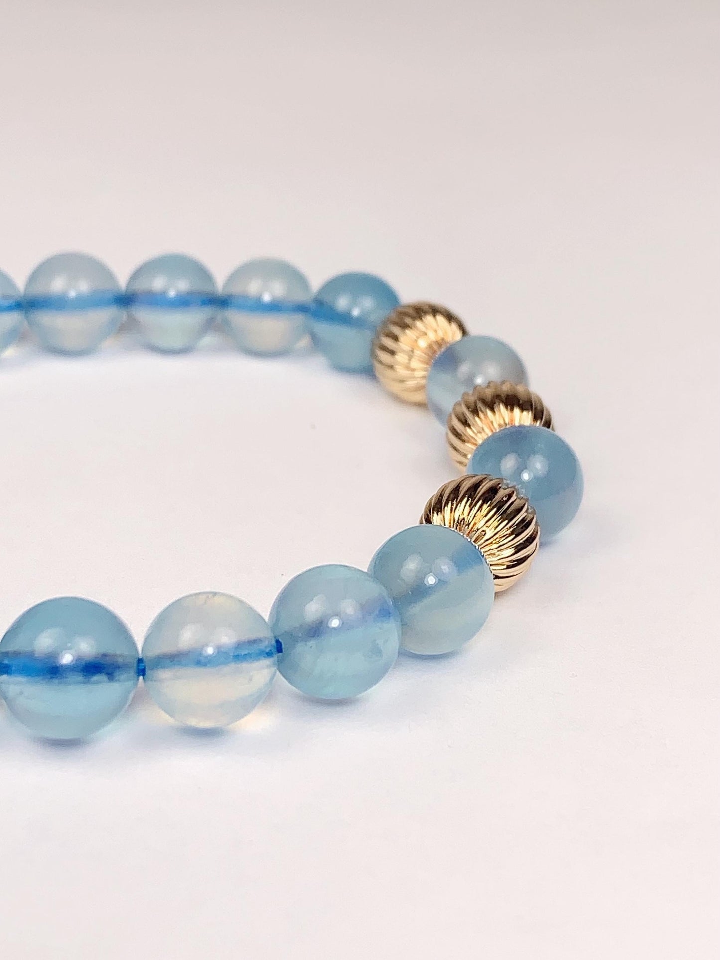14K Gold Filled Aquamarine Bracelet: Natural Blue Gemstone, 8mm Beads