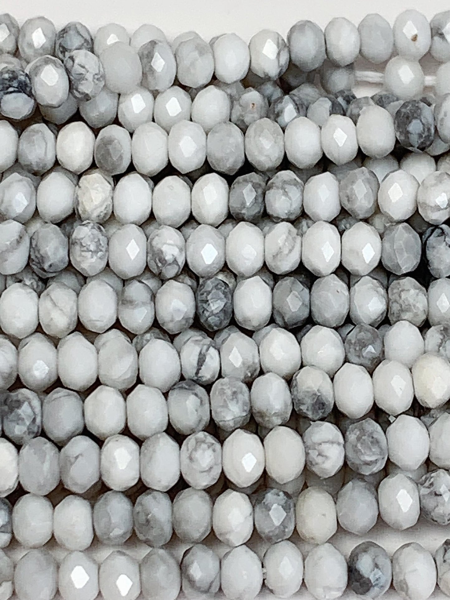 2.5mmx3.5mm Grade AAA+ Genuine Natural White Howlite Point  Faceted Rondelle Beads 15.5" Strand