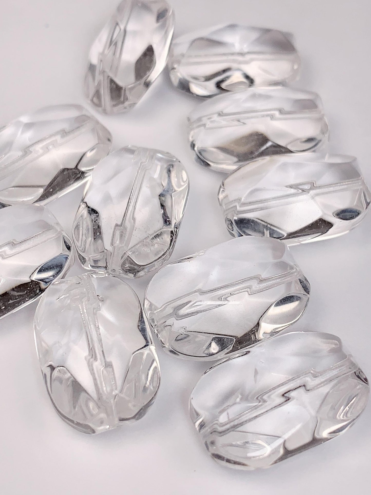 AAA Natural Clear Quartz Gemstone: Faceted Crystal Beads (19mmx13mm)