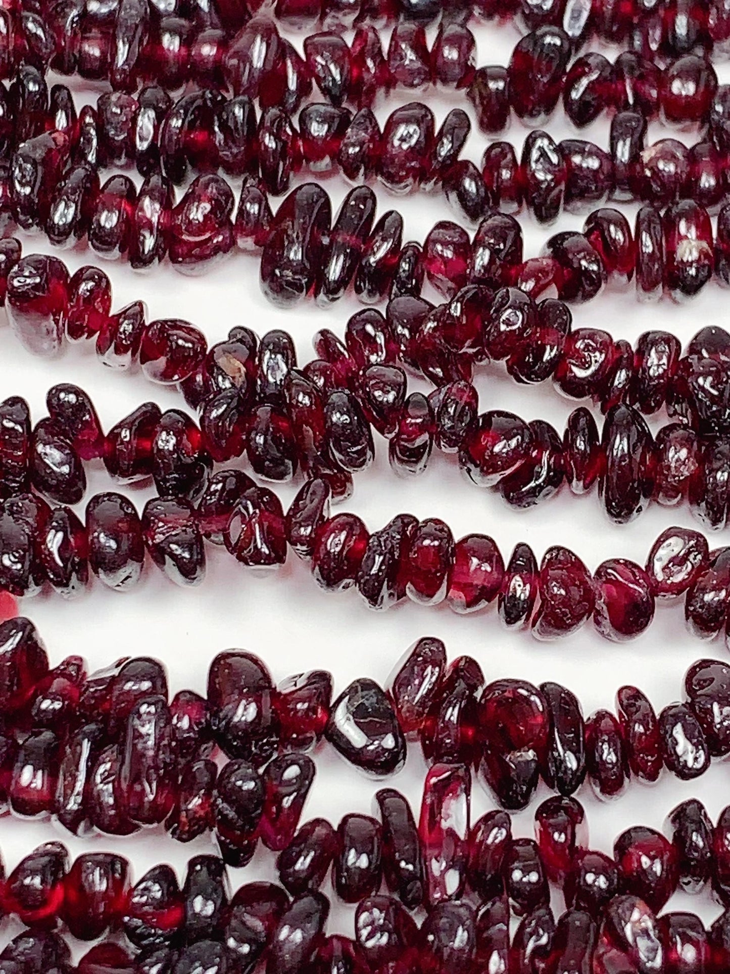 Natural Red Garnet Chip Beads: 32" DIY Jewelry Strand (7-12mm)