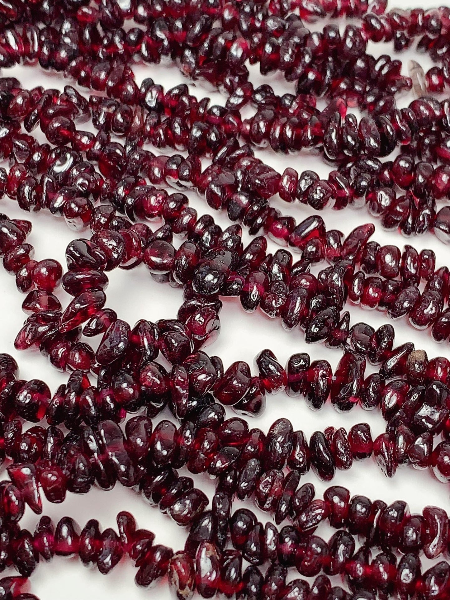 Natural Red Garnet Chip Beads: 32" DIY Jewelry Strand (7-12mm)
