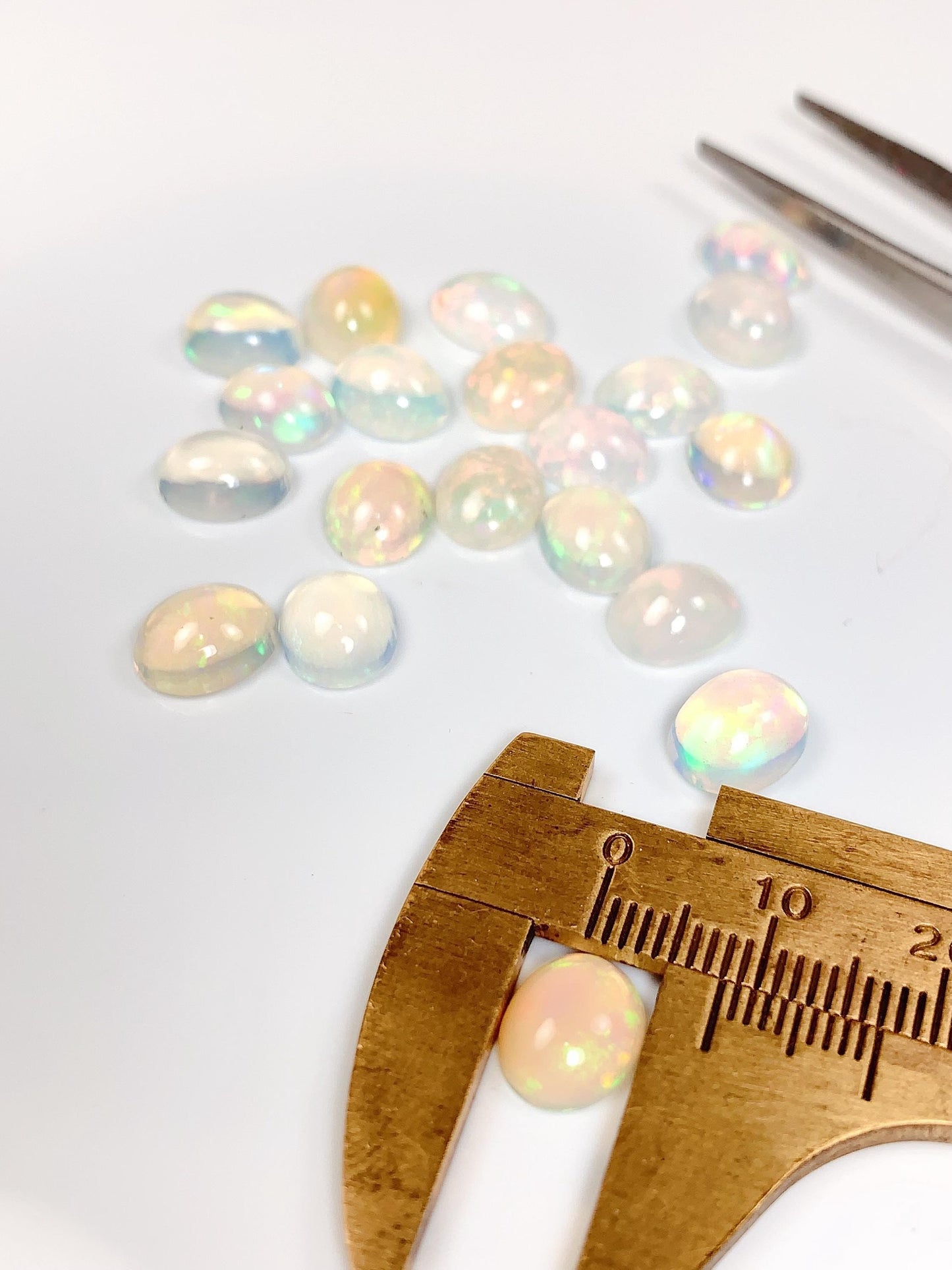 Natural Rainbow Opal Gemstone: 10mm x 8mm Oval Cut Loose Gem
