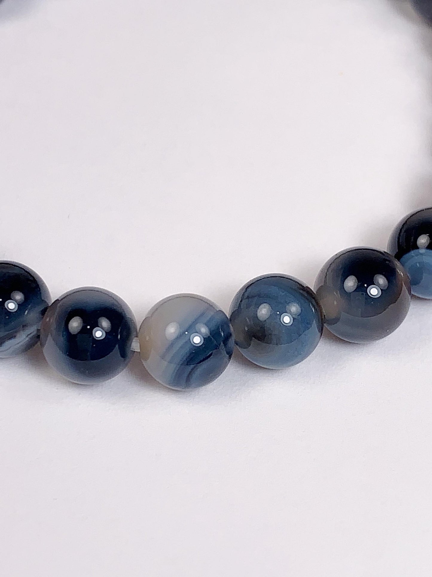 Genuine Natural Blue Stripe Candy Agate (heated )Smooth Round Stretch Bracelet 8mm