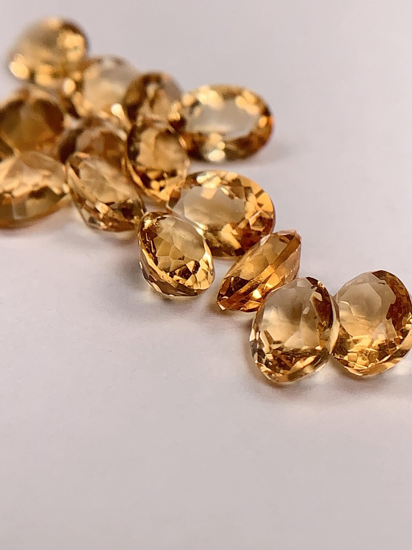 8mmx6mm Grade AAA Genuine Natural Yellow Citrine Loose Gems Gemstone faceted oval cut