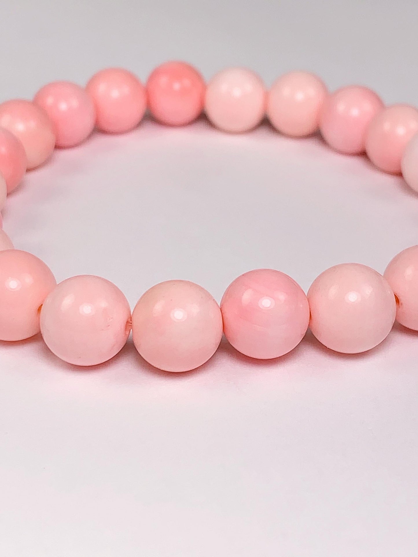 No Dyed High Quality Pink Queen Conch Stretch Bracelet: Natural Gemstone Stretch Bracelet (6mm 8mm 10mm 12mm 14mm ) Smooth Round