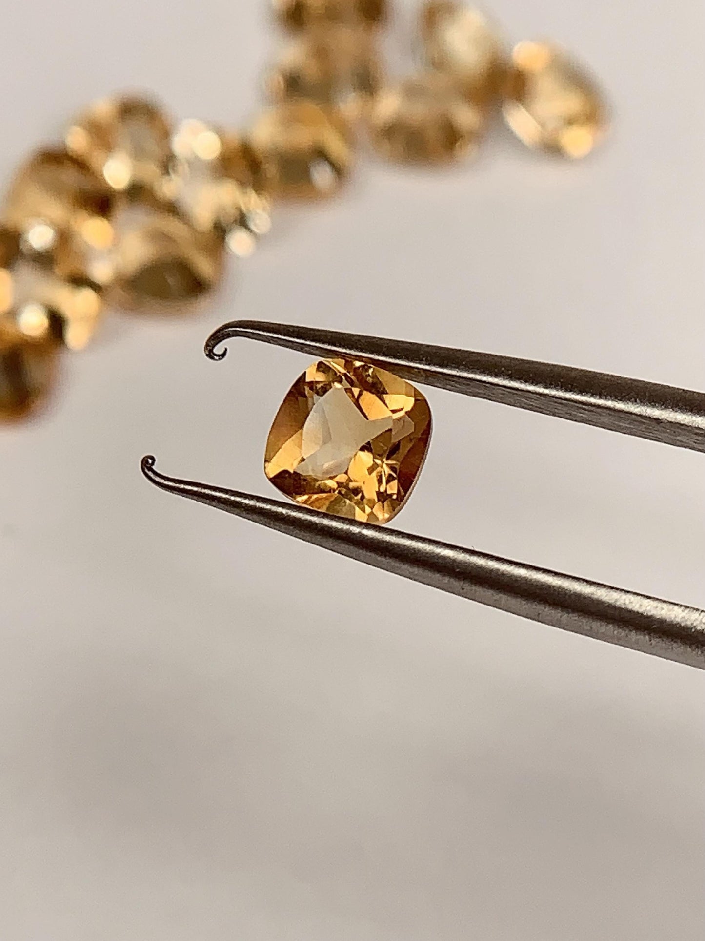5mm Grade AAA Genuine Natural Yellow Citrine Loose Gems Gemstone faceted square cut