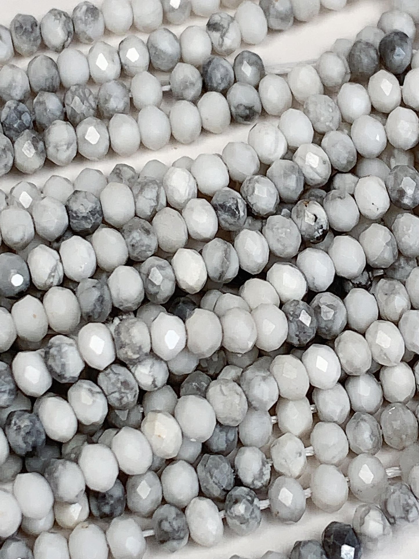 2.5mmx3.5mm Grade AAA+ Genuine Natural White Howlite Point  Faceted Rondelle Beads 15.5" Strand