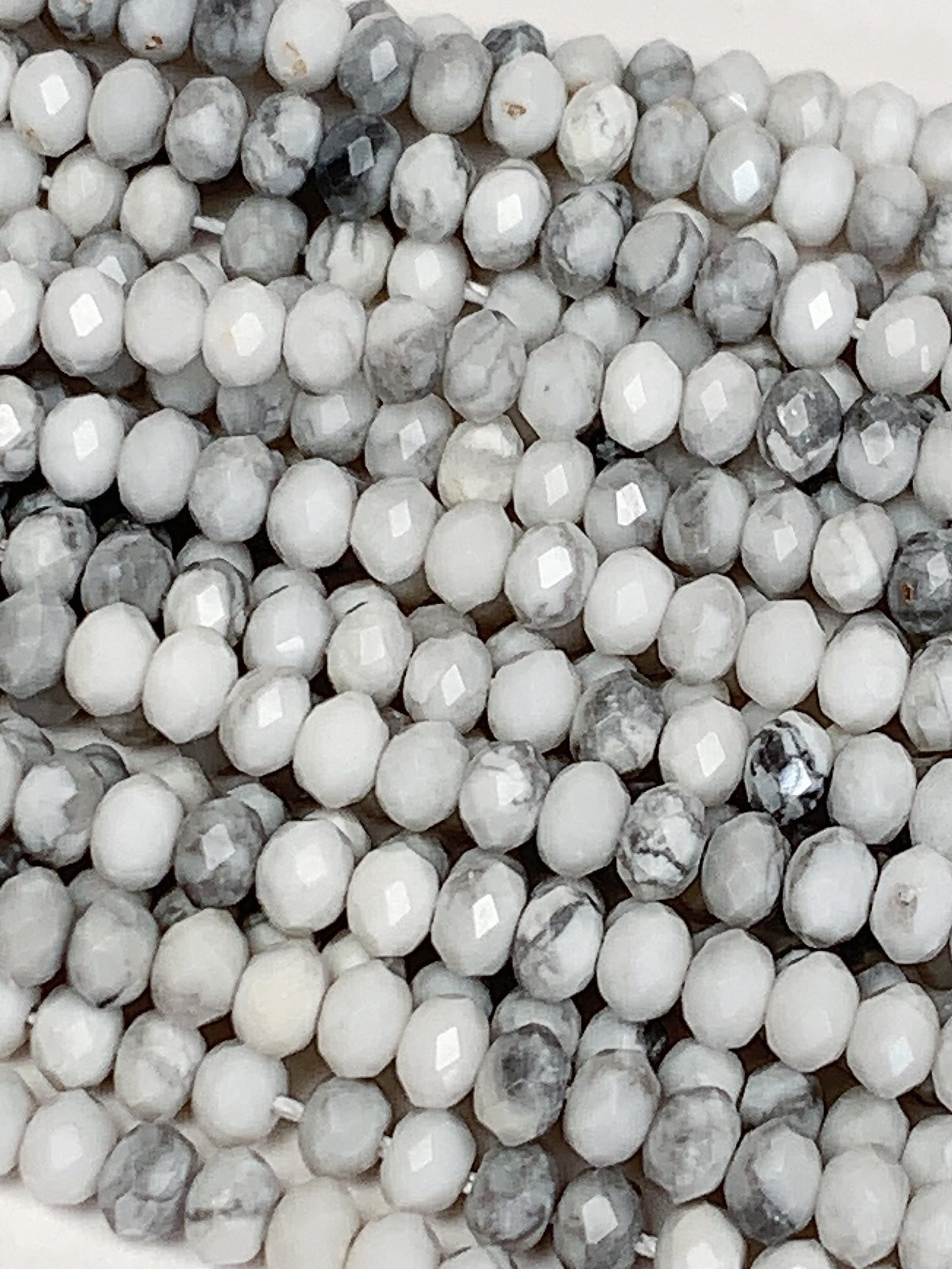 2.5mmx3.5mm Grade AAA+ Genuine Natural White Howlite Point  Faceted Rondelle Beads 15.5" Strand