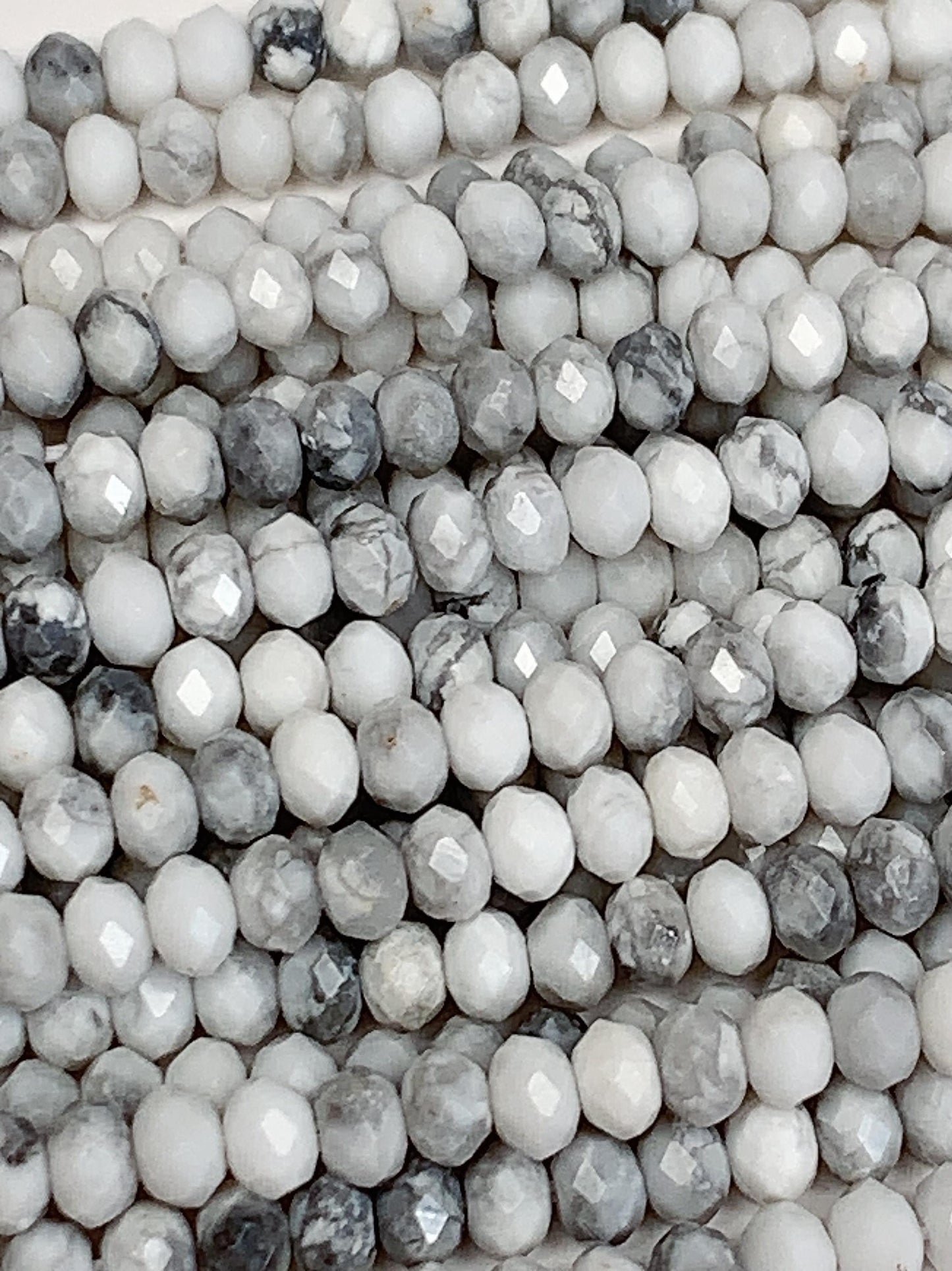 2.5mmx3.5mm Grade AAA+ Genuine Natural White Howlite Point  Faceted Rondelle Beads 15.5" Strand