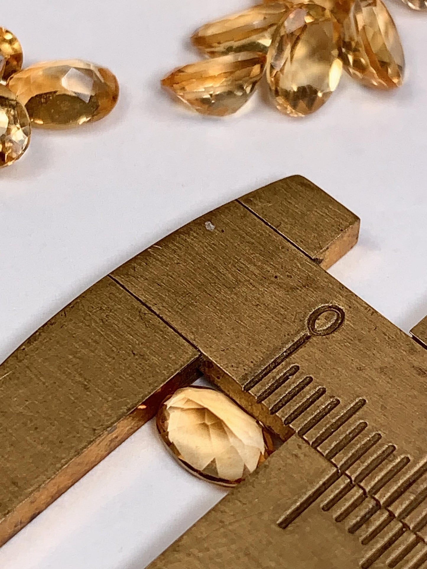 7mmx5mm Grade AAA Genuine Natural Yellow Citrine Loose Gems Gemstone faceted oval cut