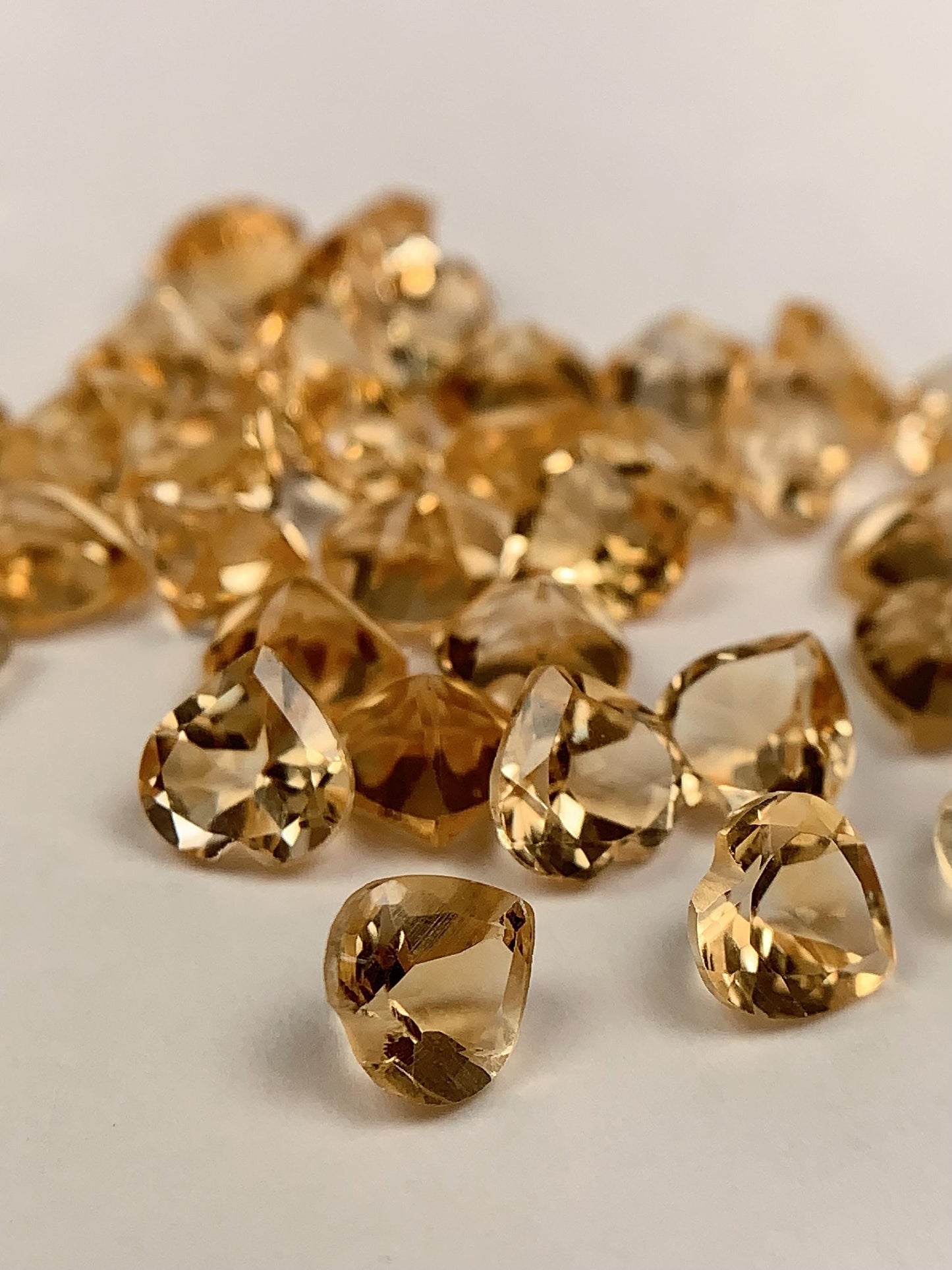 6mm Grade AAA Genuine Natural light Yellow Citrine Loose Gems Gemstone faceted heart cut