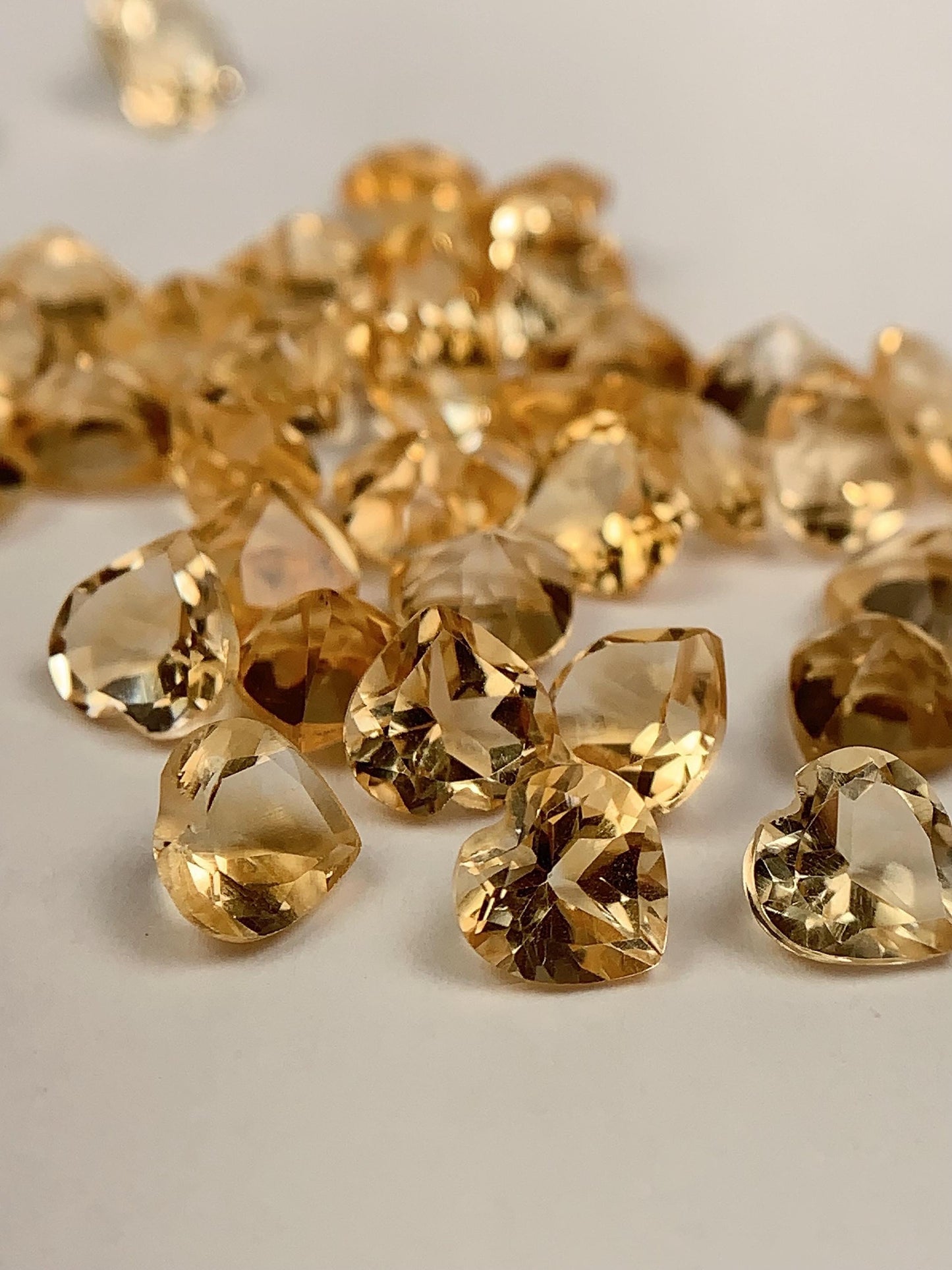 6mm Grade AAA Genuine Natural light Yellow Citrine Loose Gems Gemstone faceted heart cut