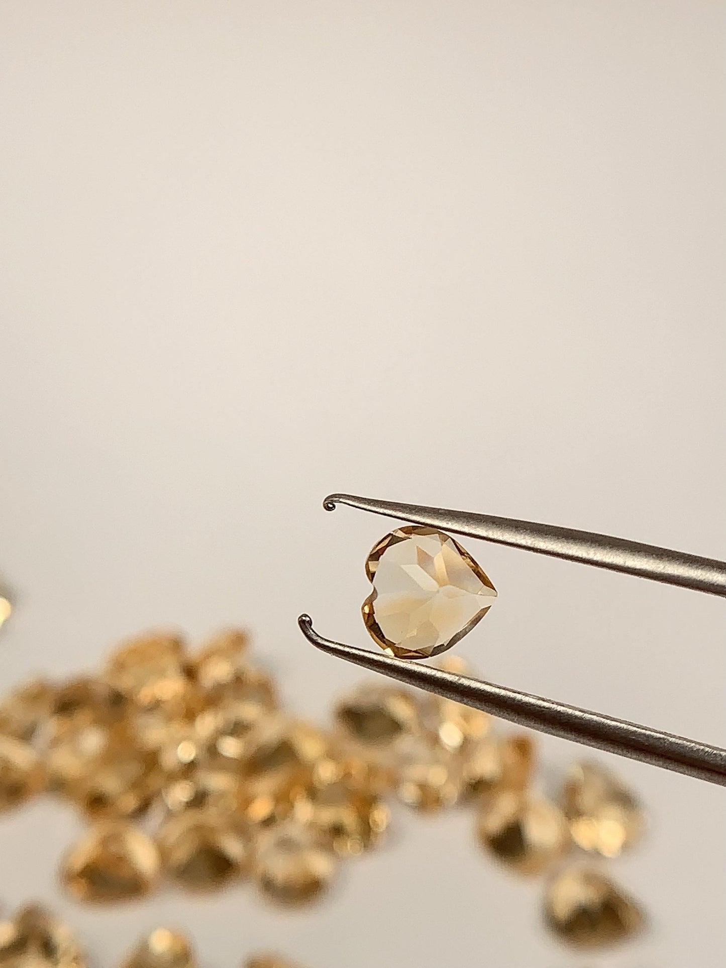 6mm Grade AAA Genuine Natural light Yellow Citrine Loose Gems Gemstone faceted heart cut