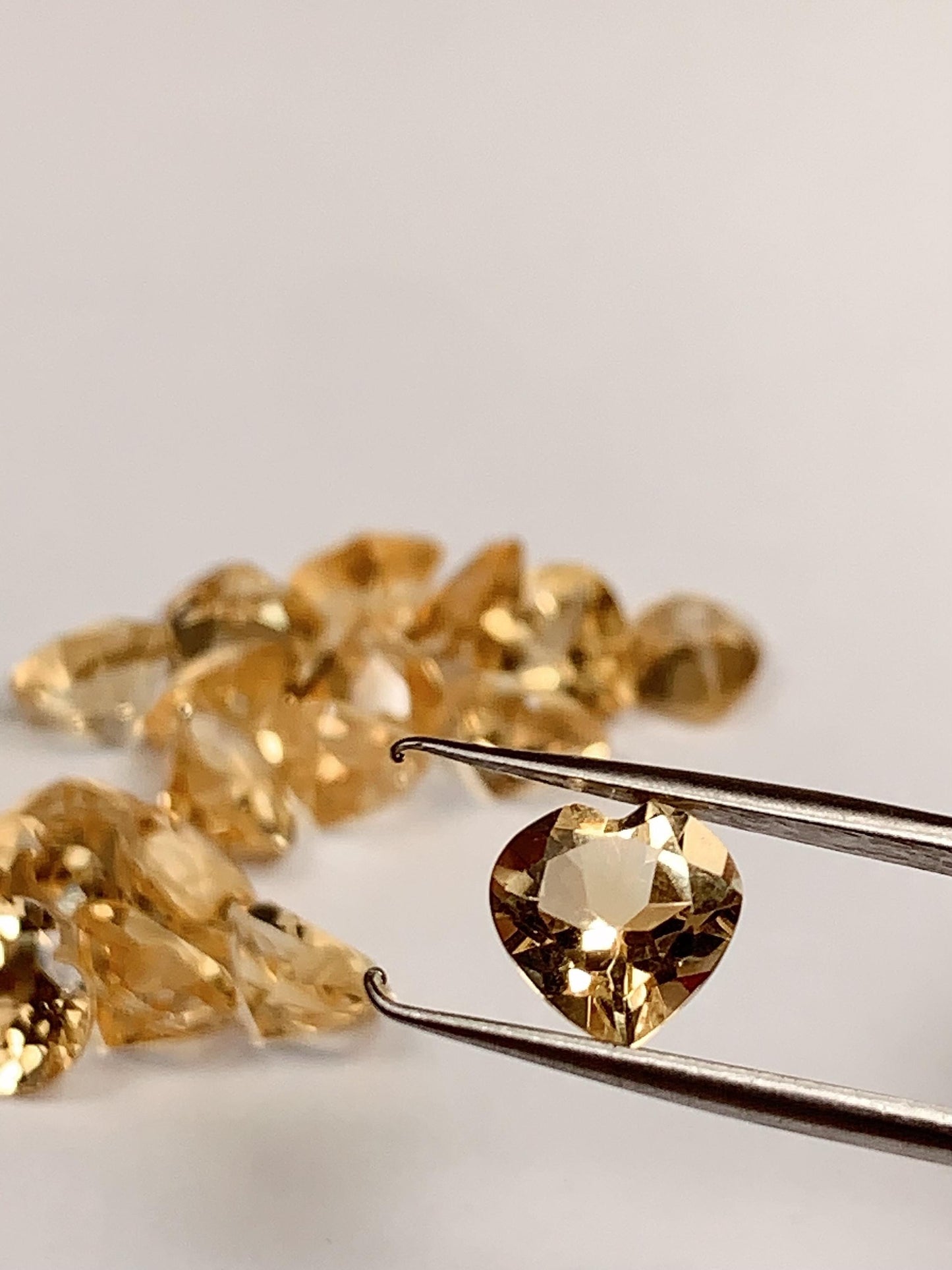 8mm Grade AAA Genuine Natural Yellow Citrine Loose Gems Gemstone faceted heart cut