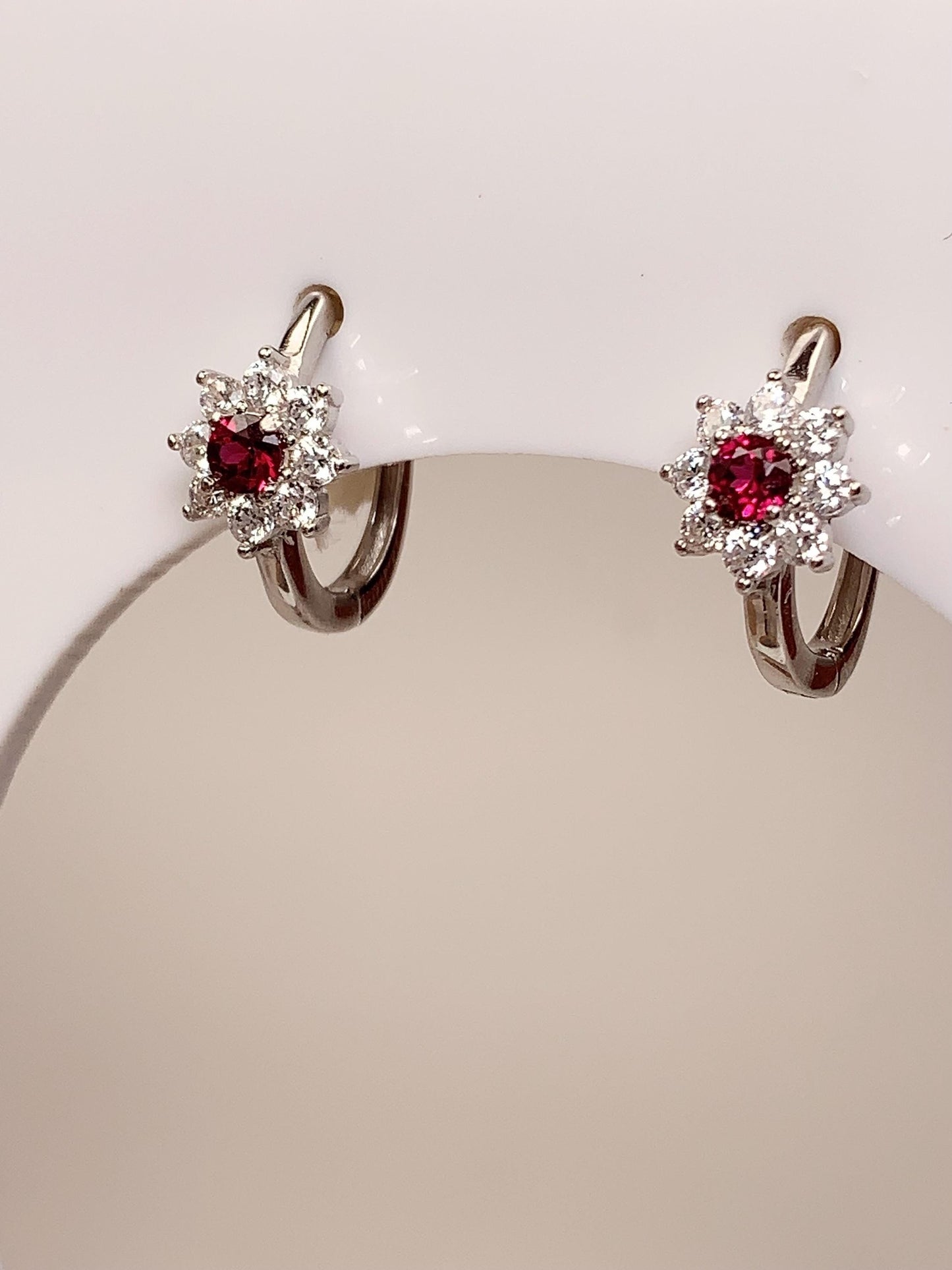3mm Grade AAA Genuine Natural Purple Garnet Facted Round Cut 18k Gold Plated S 925 Sterling Silver Earring