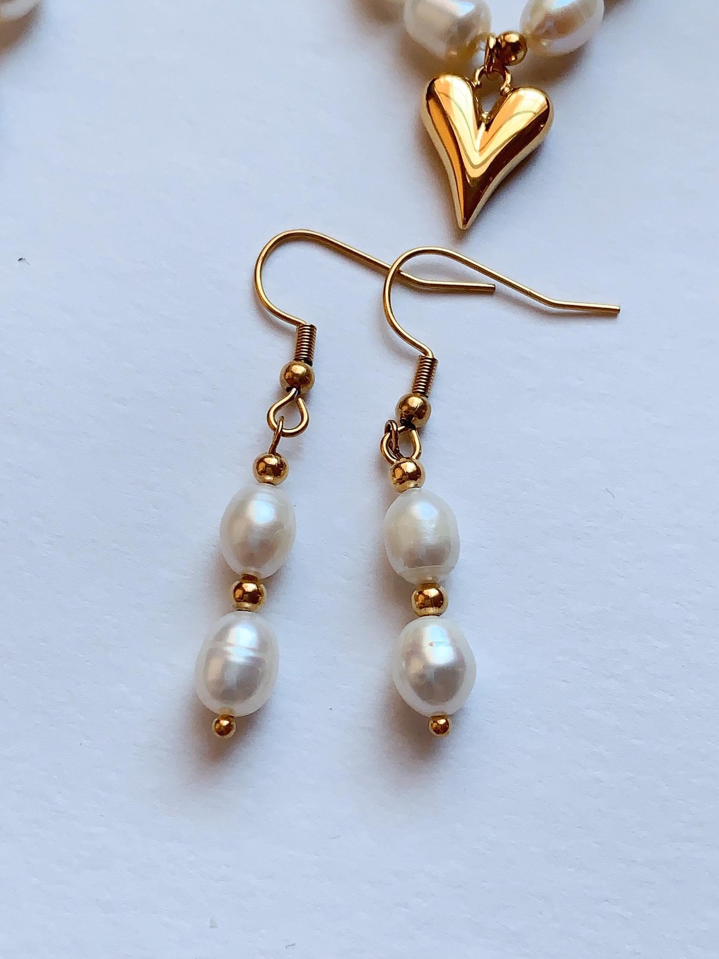 Freshwater Pearl Jewelry Set: 18k Gold Heart Necklace, Bracelet & Earrings