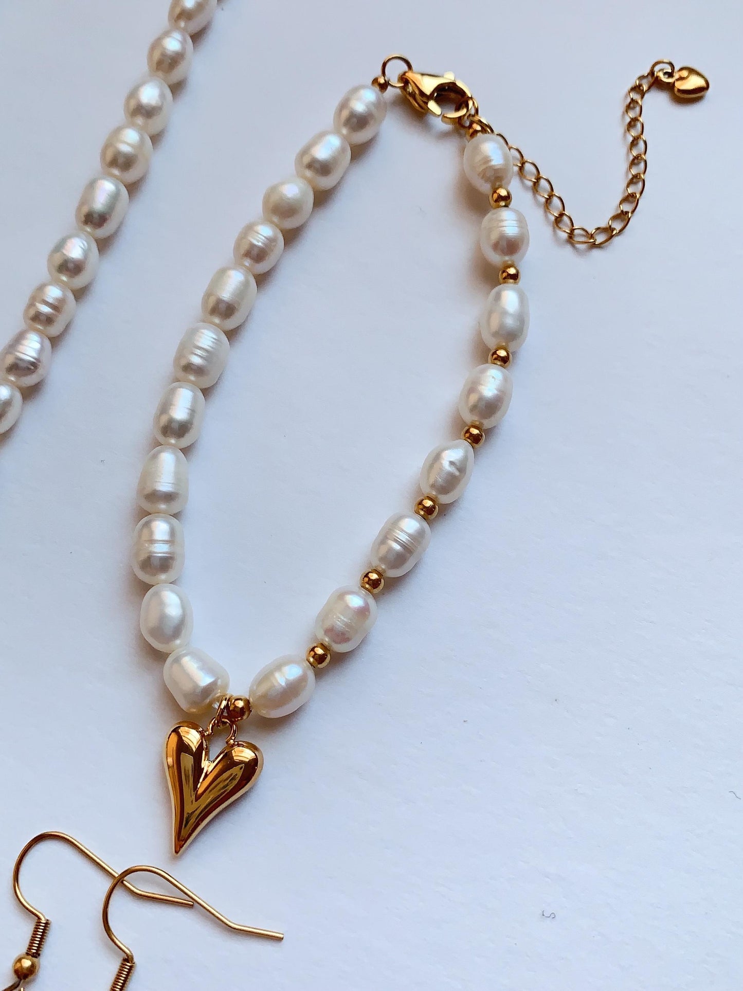 Freshwater Pearl Jewelry Set: 18k Gold Heart Necklace, Bracelet & Earrings